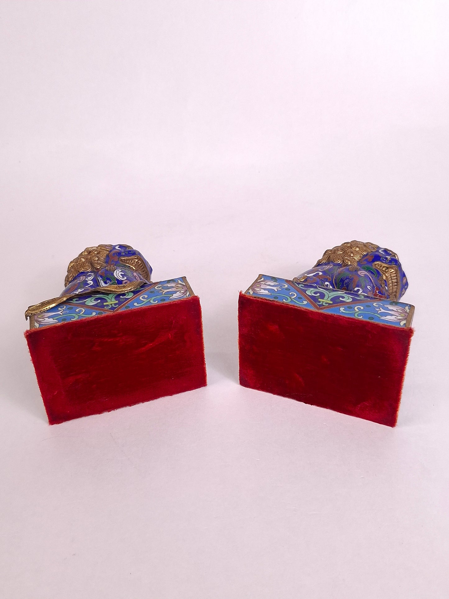 Pair of Chinese cloisonne foo dogs // Temple lions - 20th century