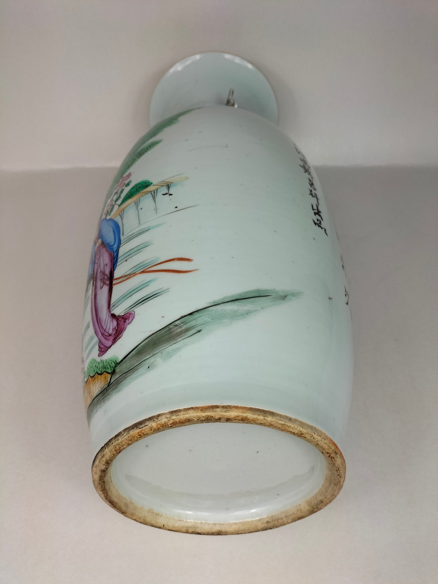 Grand vase chinois ancien avec une scène de jardin // Période République (1912-1949) #6