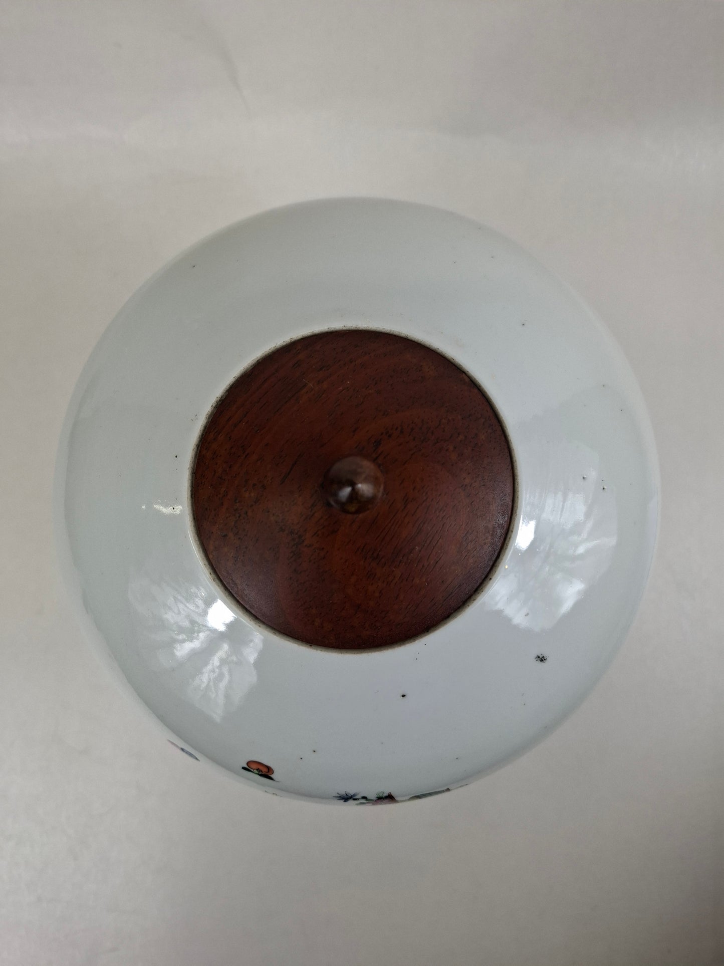 Pot à gingembre chinois ancien décoré de Hua Shen et de dames // Période de la République (1912-1949)