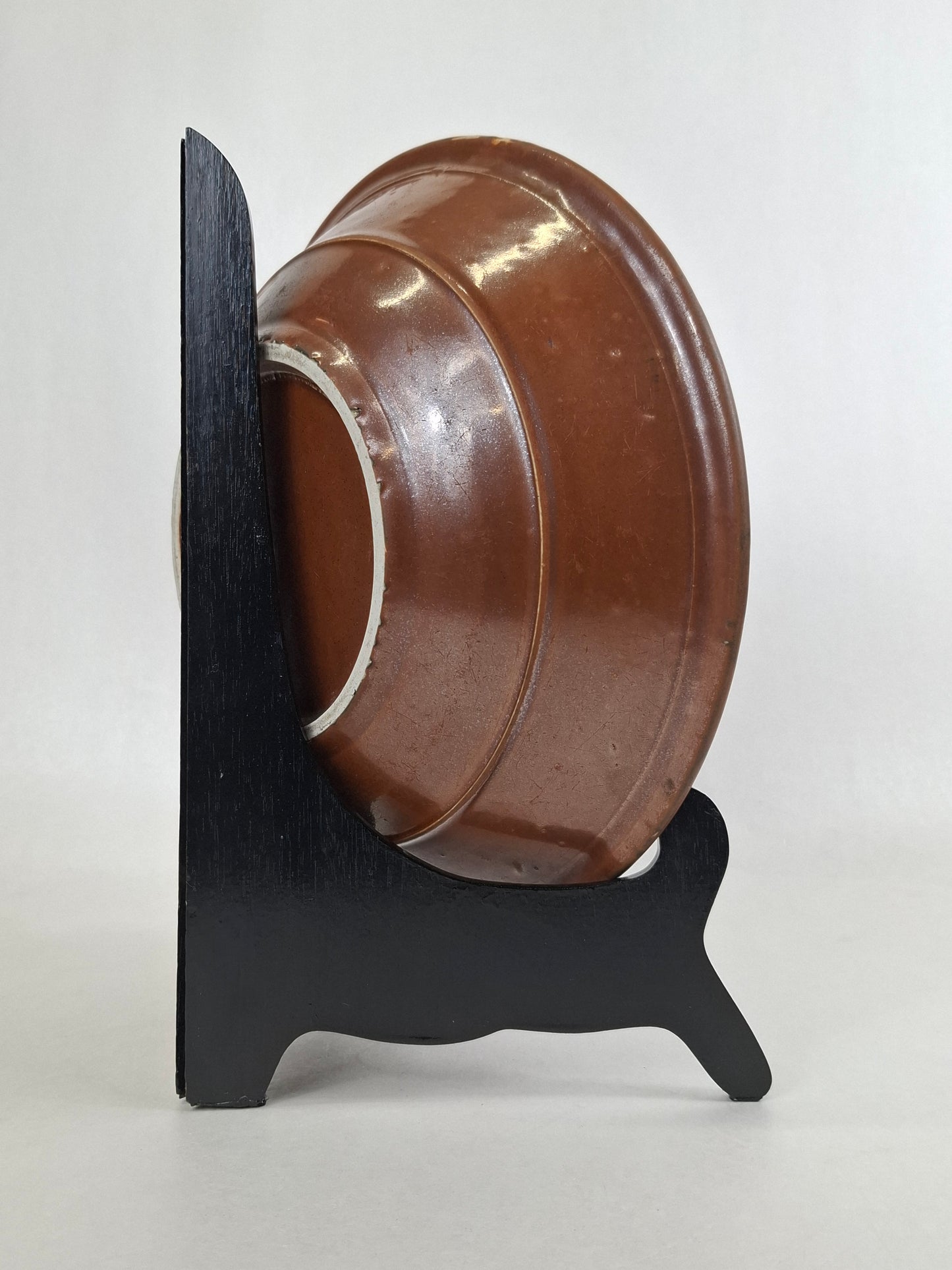 Large Chinese batavia brown bowl decorated with flowers // Qing Dynasty - 19th century