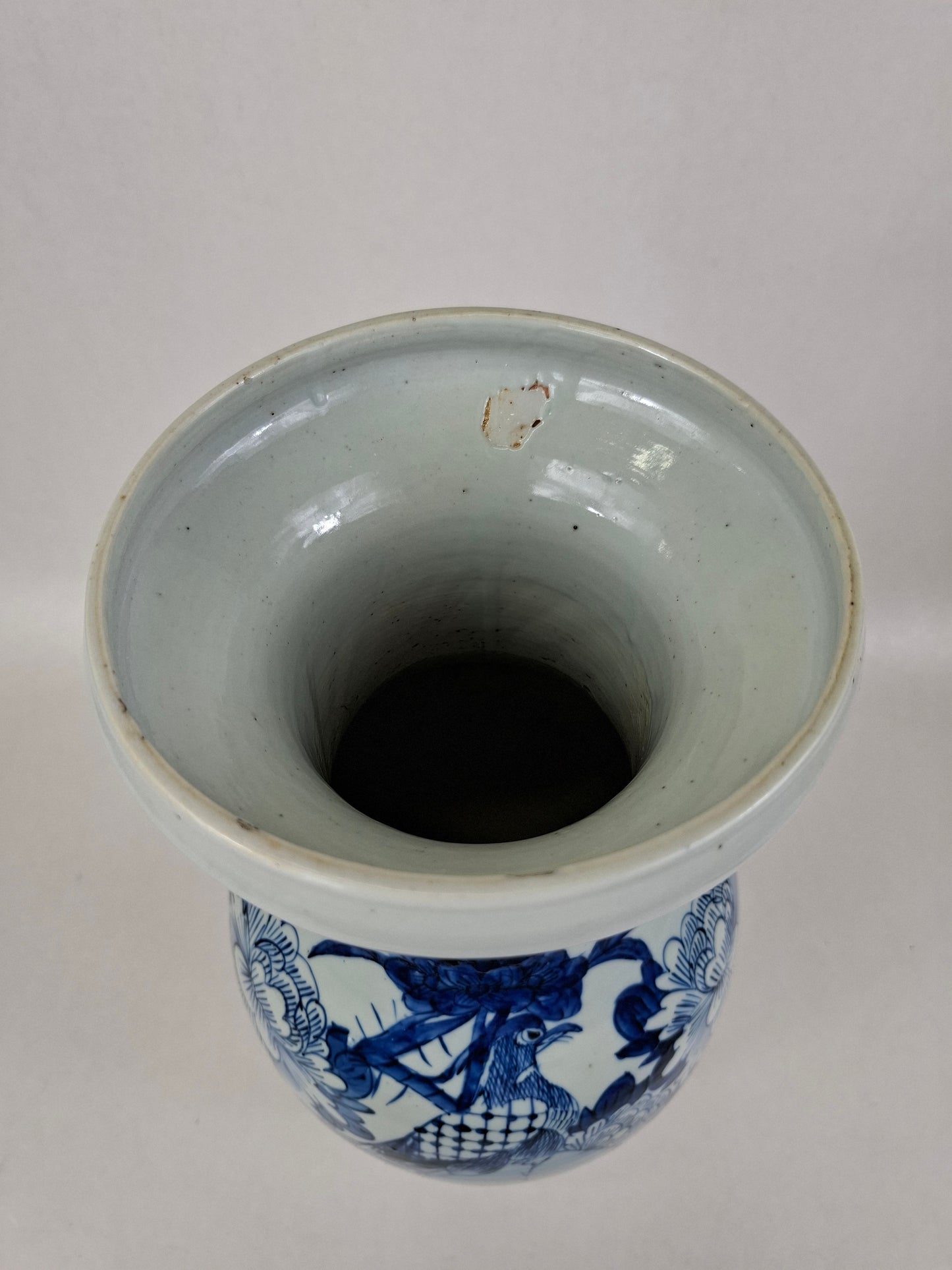 Antique Chinese vase decorated with a bird and flowers // Blue and white - Qing Dynasty - 19th century