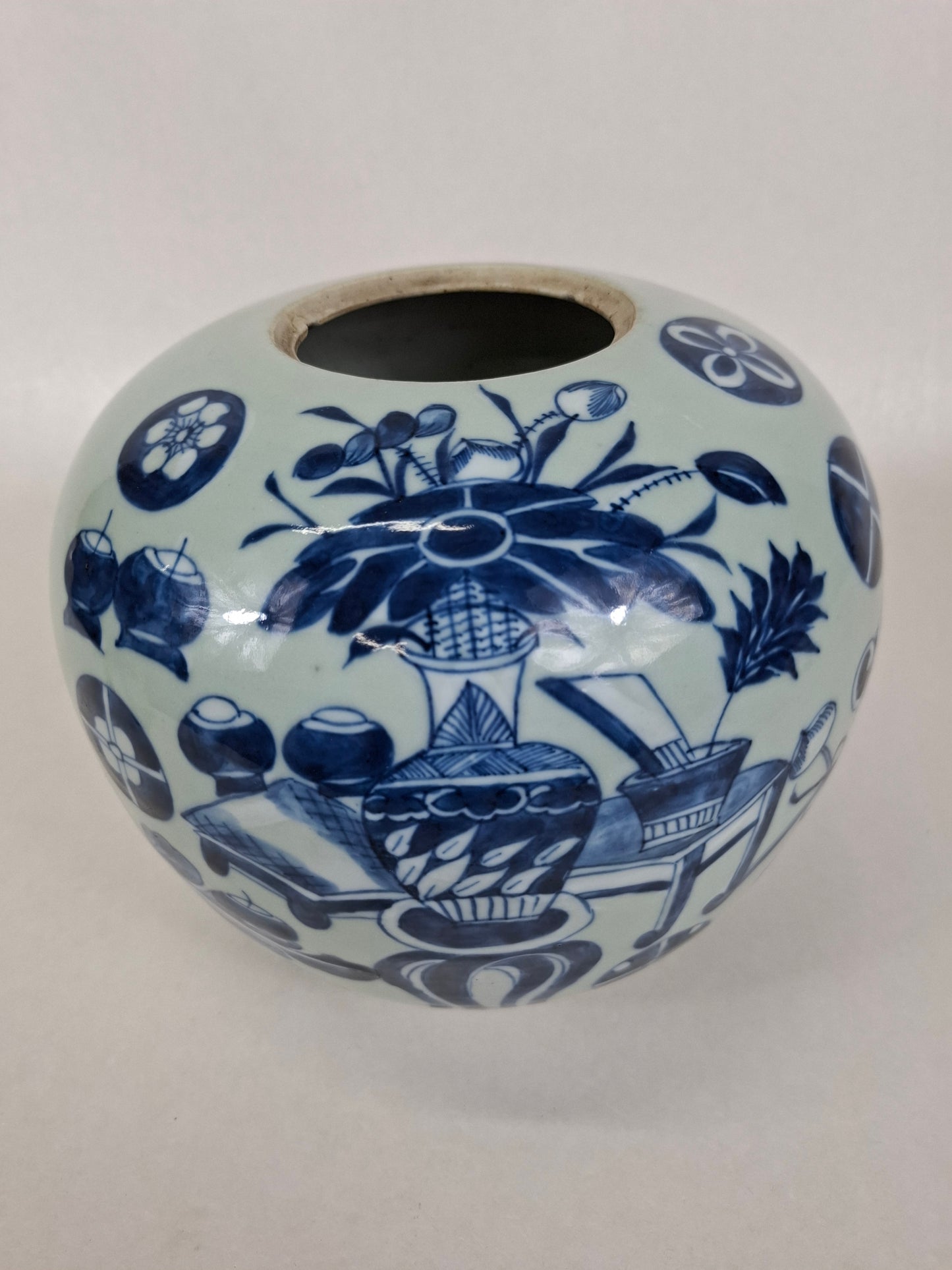 Pot à gingembre chinois ancien en céladon décoré d'antiquités // Dynastie Qing - 19e siècle
