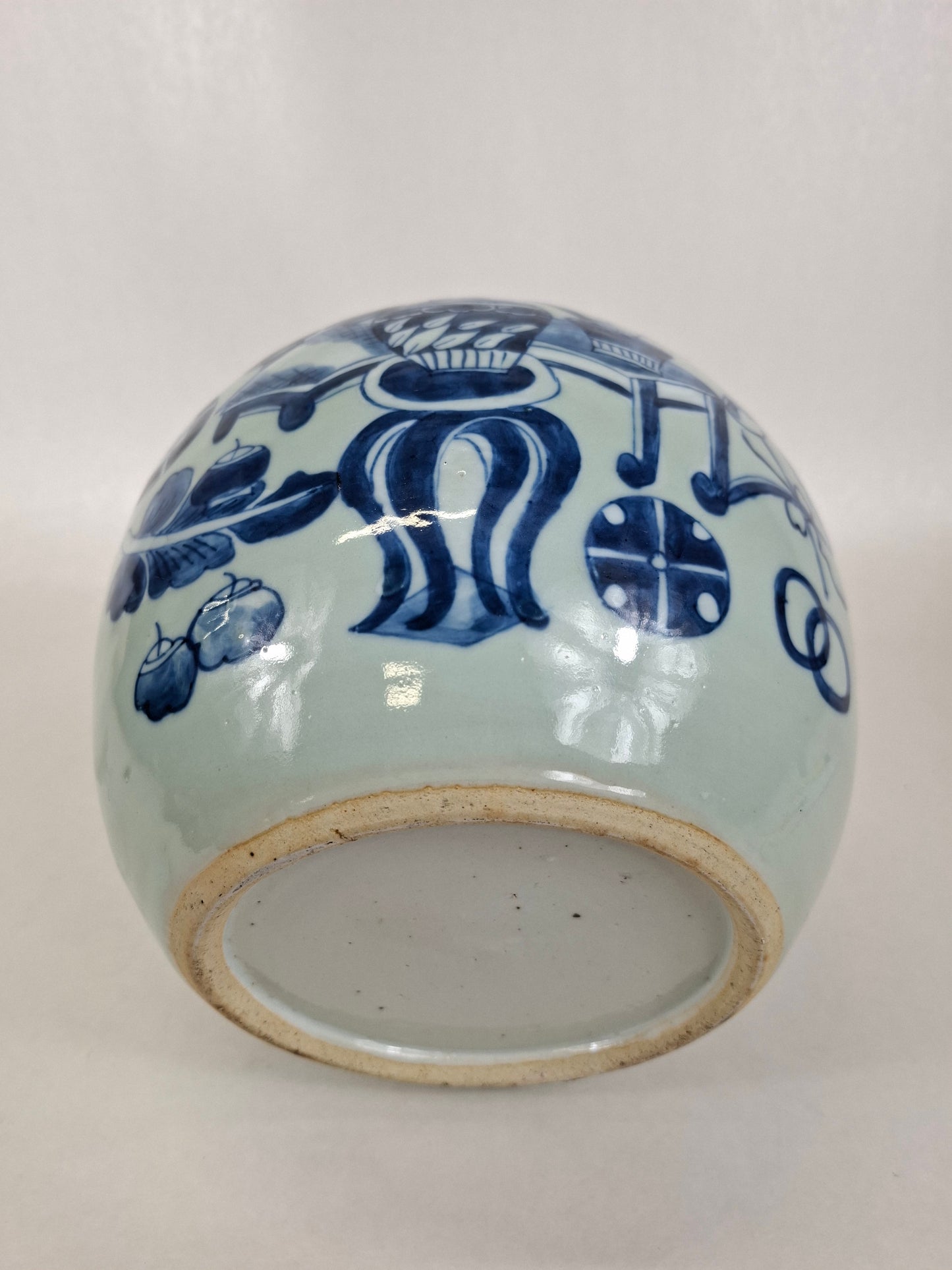 Pot à gingembre chinois ancien en céladon décoré d'antiquités // Dynastie Qing - 19e siècle