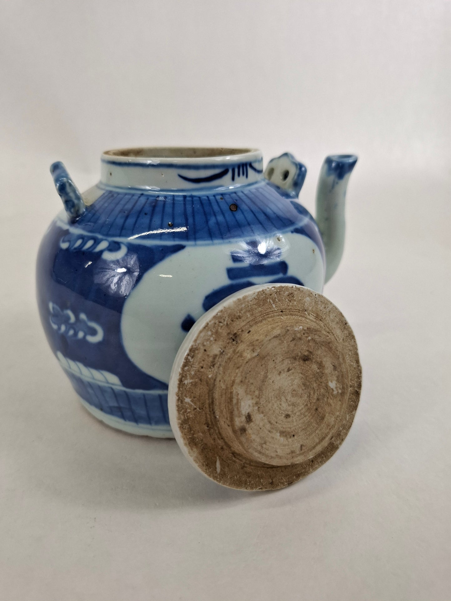 Bule chinês antigo da longevidade // Azul e branco - Dinastia Qing - século 19