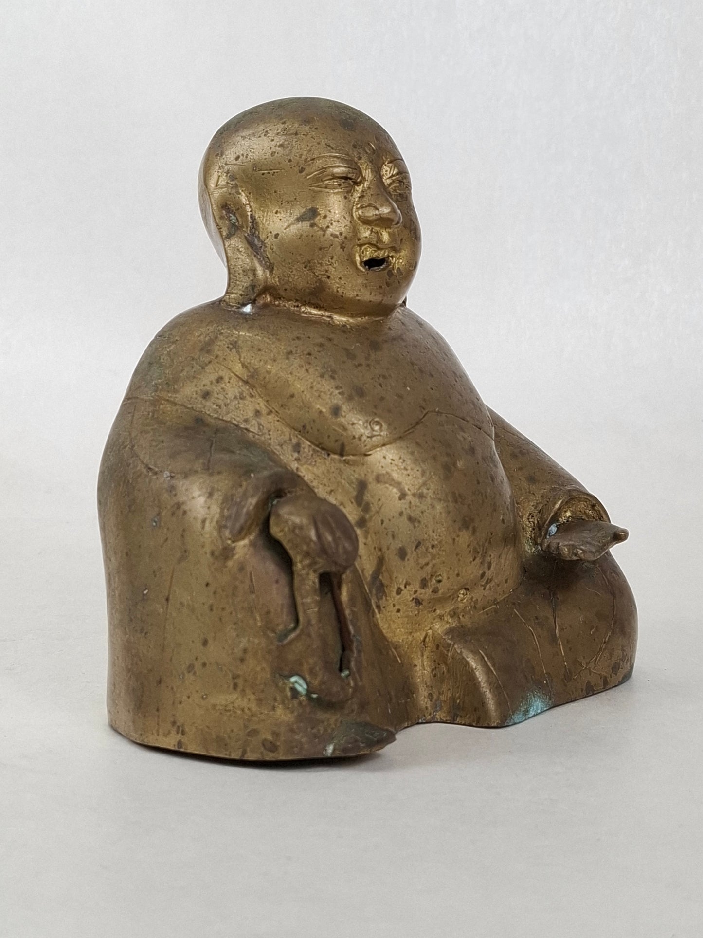 Vintage Chinese bronze gilded sitting buddha // Mid 20th century