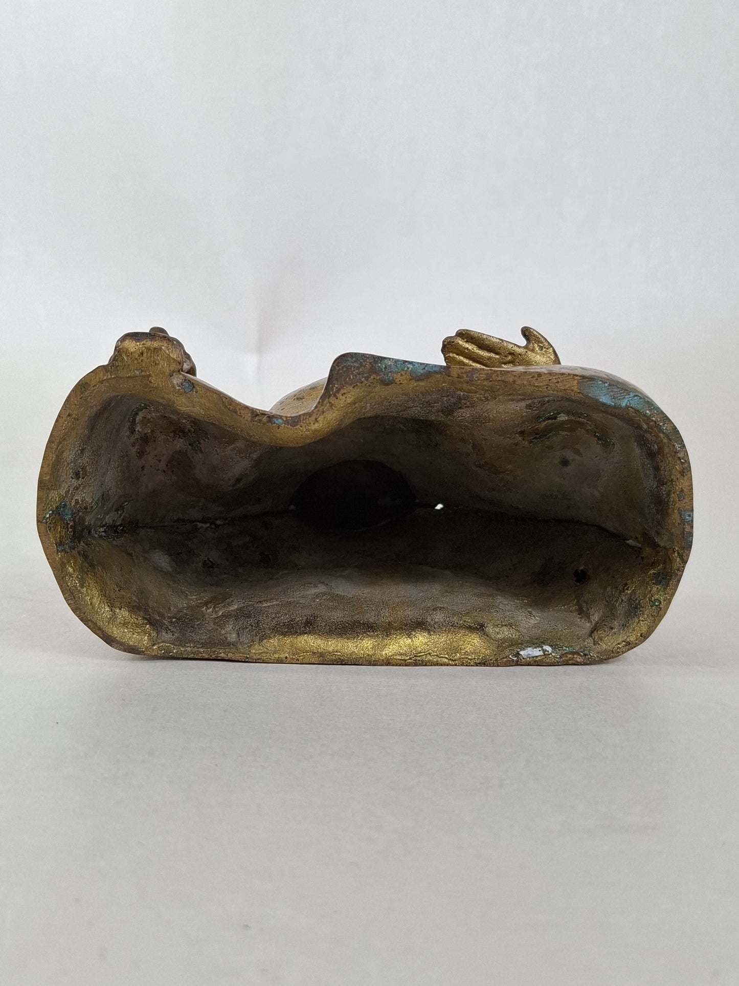 Vintage Chinese bronze gilded sitting buddha // Mid 20th century