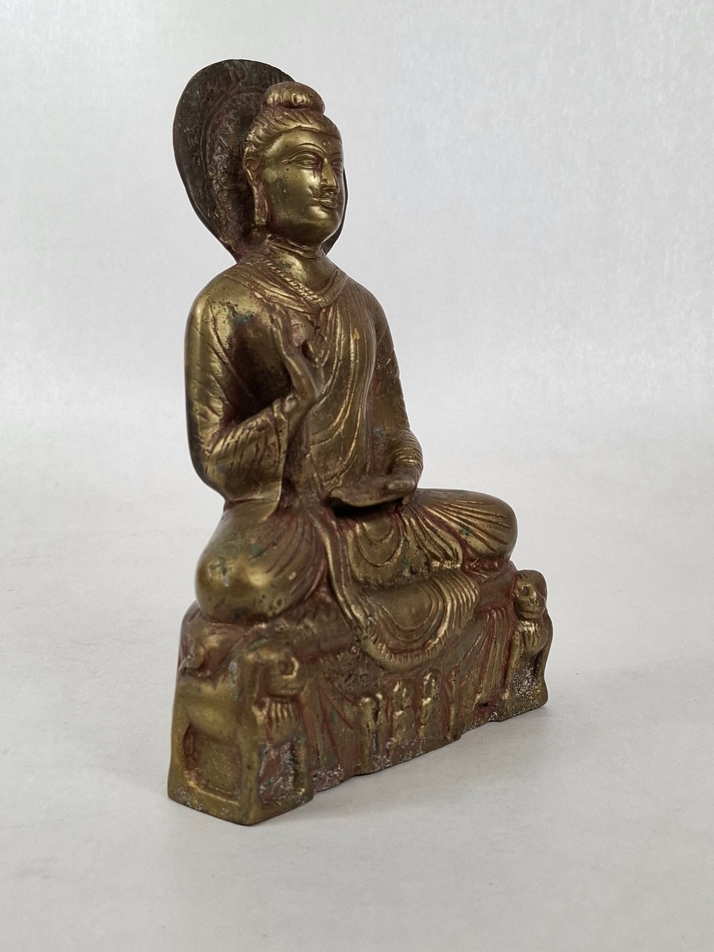 Vintage Chinese sitting buddha statue // Hubei province - 20th century
