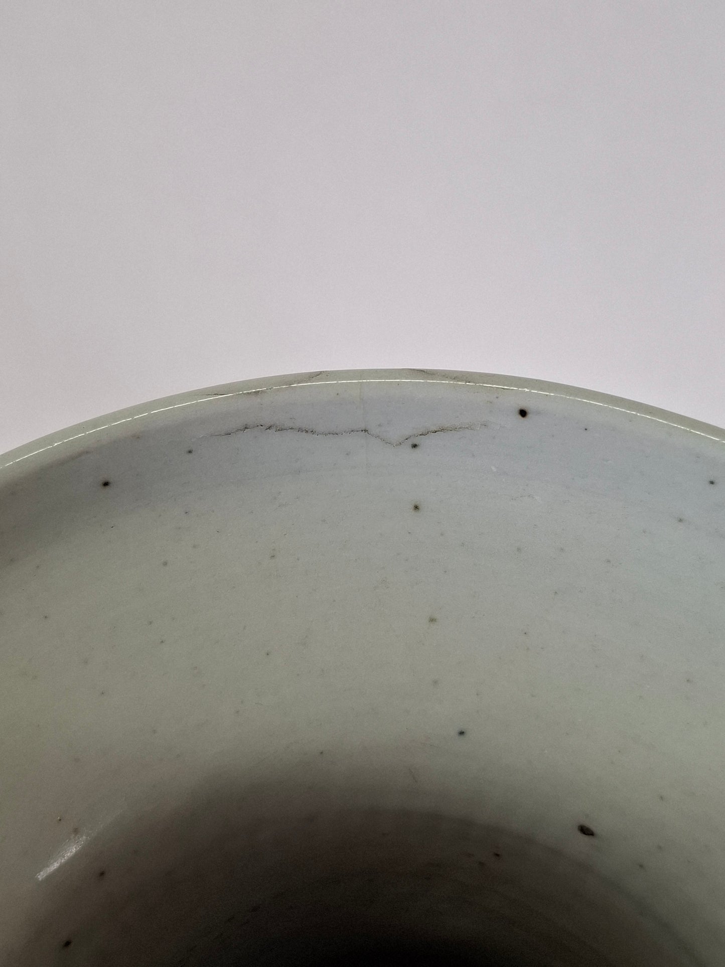 Antique Chinese celadon vase decorated with a sage and playing children // Qing Dynasty - 19th century