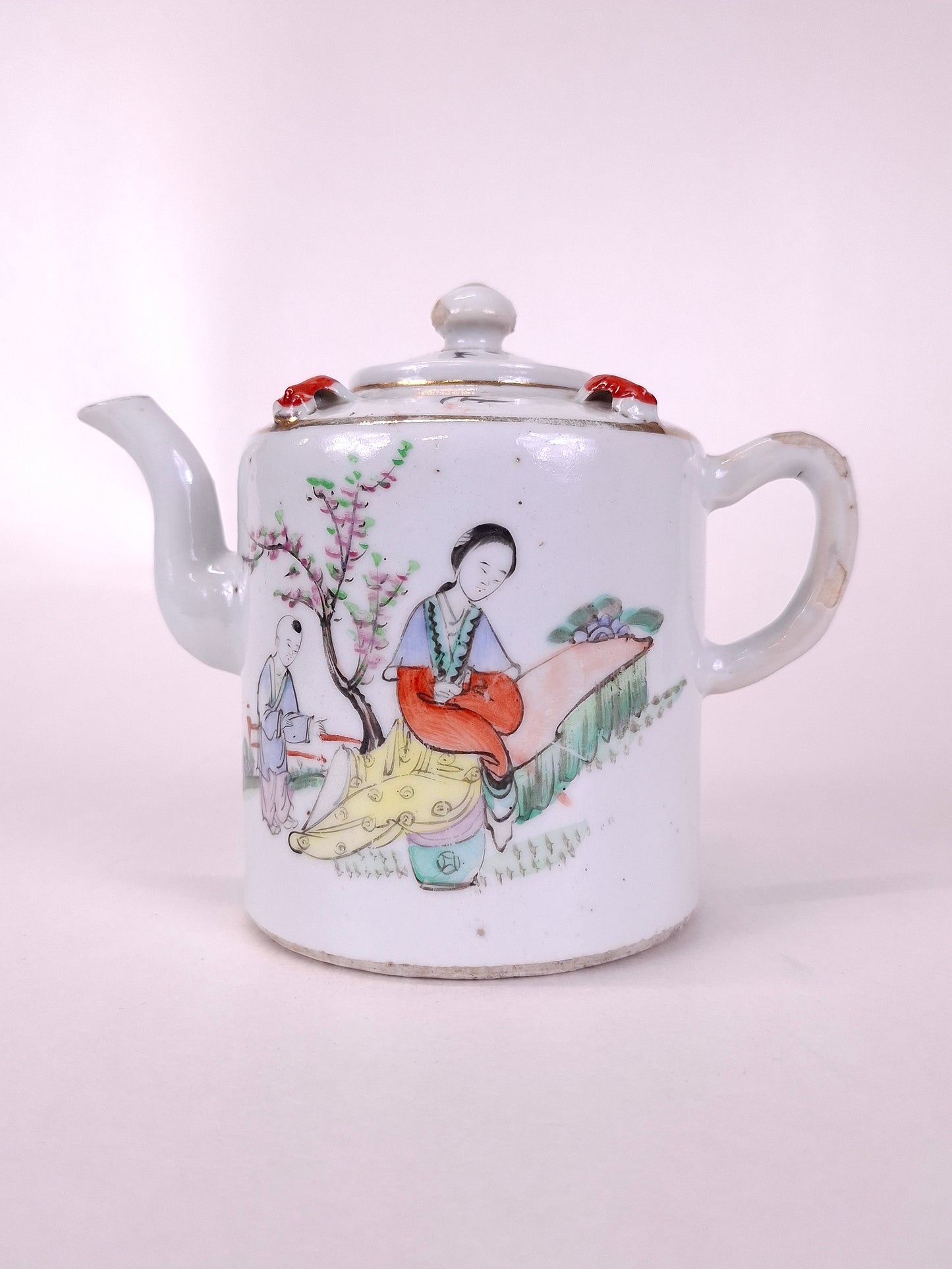 中国古代园林图案茶壶 // 民国时期（1912-1949）