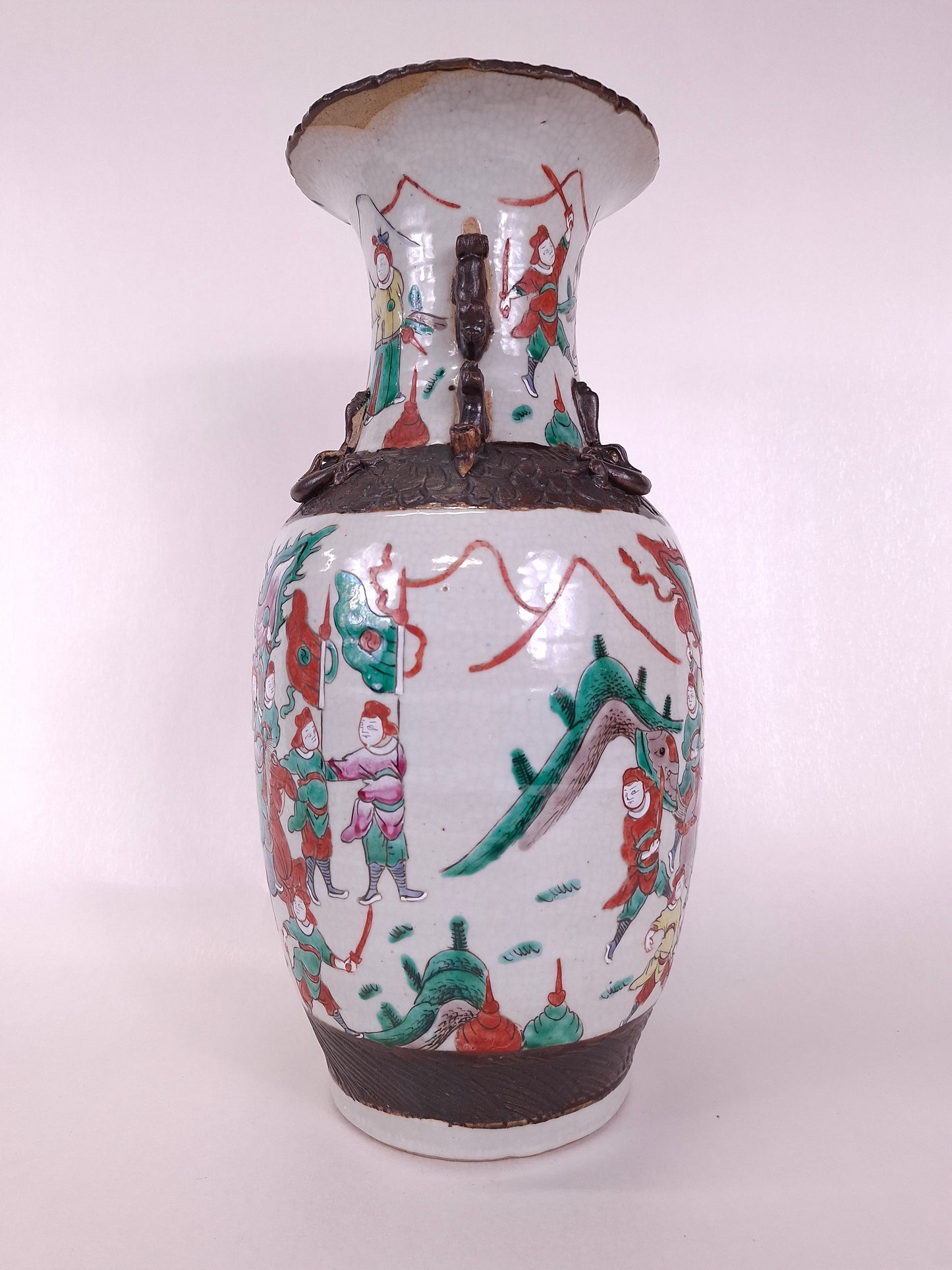 Ancien vase chinois de Nankin à décor de guerriers // Dynastie Qing - 19e siècle