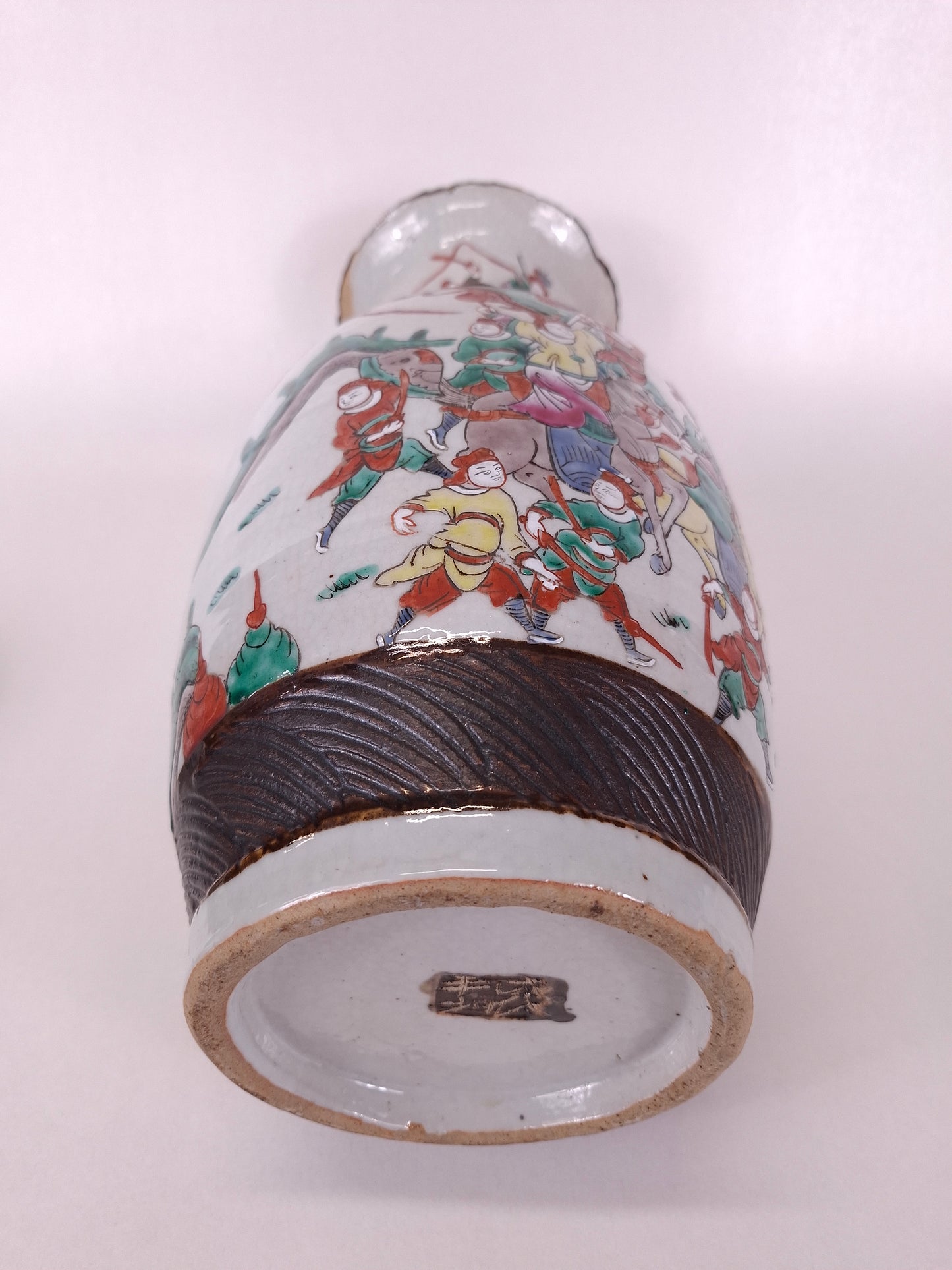 Ancien vase chinois de Nankin à décor de guerriers // Dynastie Qing - 19e siècle