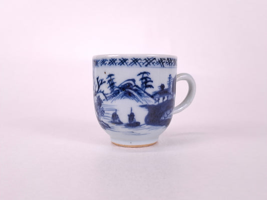 Antique Chinese teacup decorated with a landscape scene // Blue and white - Qing Dynasty - 19th century