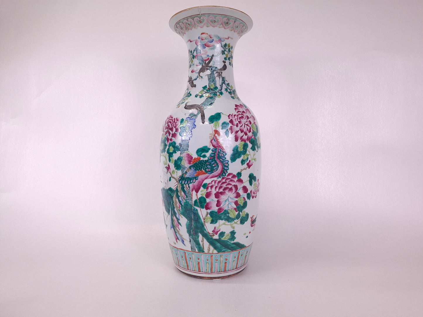 大型中国粉彩花鸟纹花瓶 // 清朝 – 19世纪