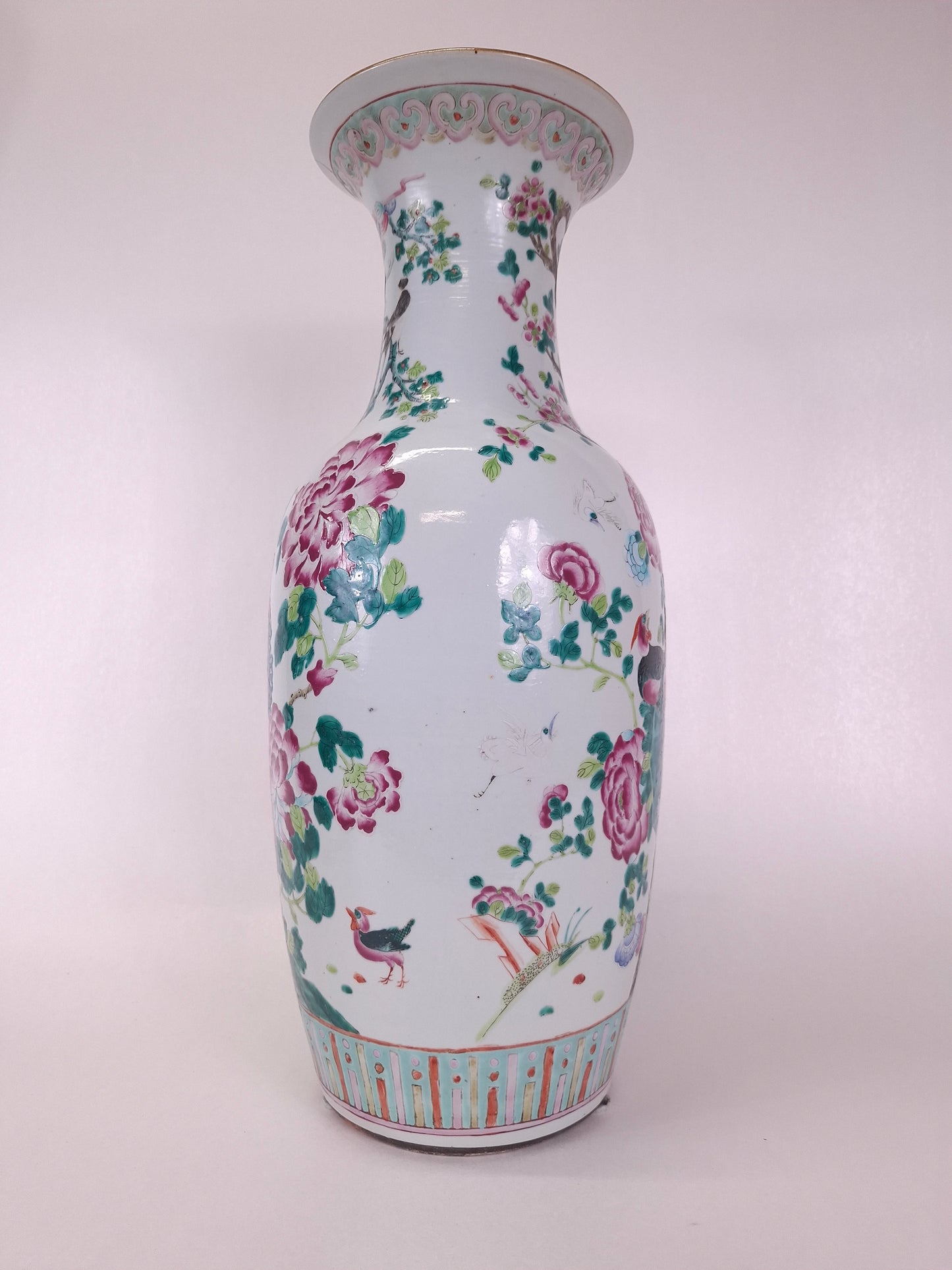 大型中国粉彩花鸟纹花瓶 // 清朝 – 19世纪