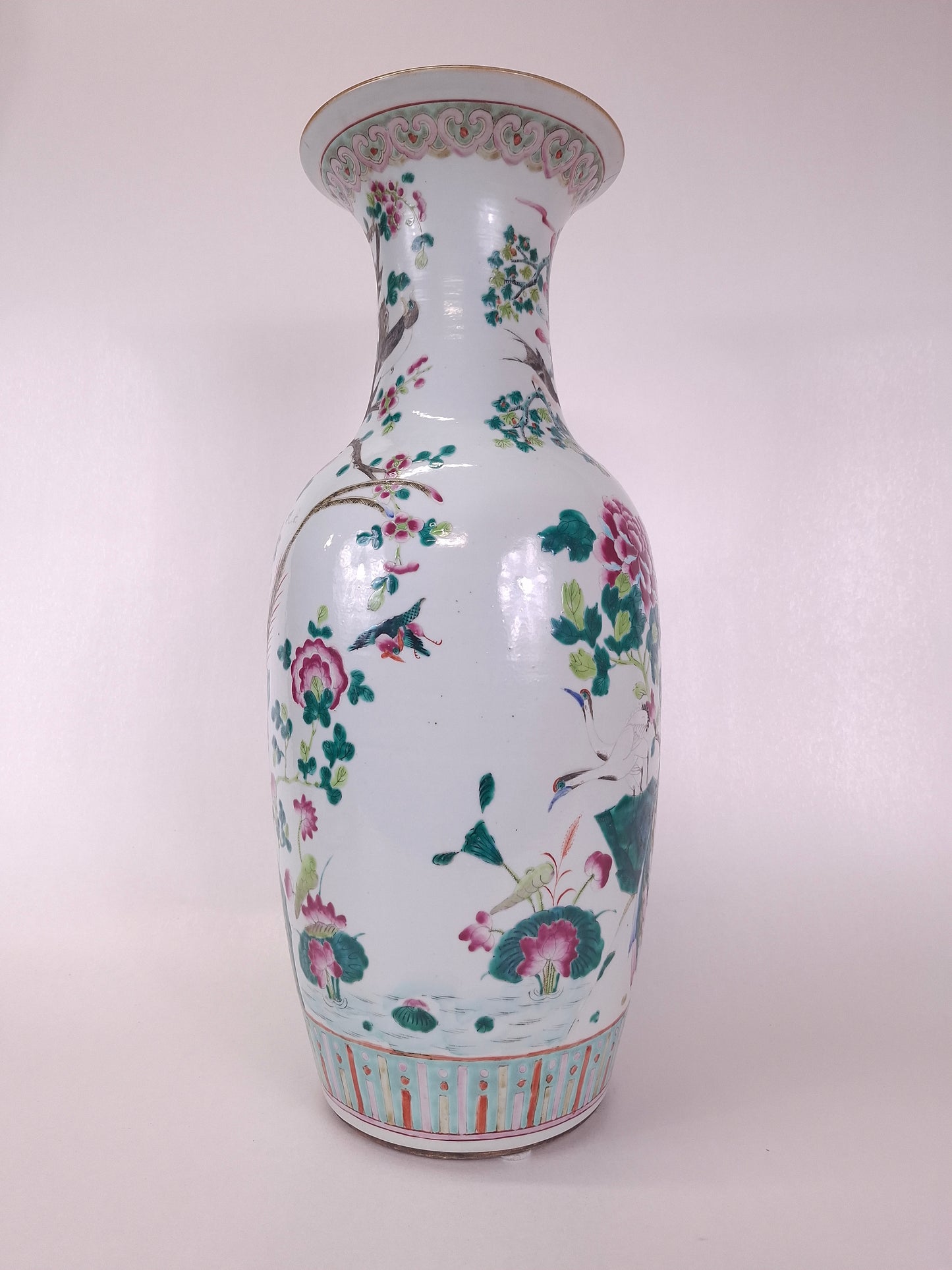 大型中国粉彩花鸟纹花瓶 // 清朝 – 19世纪