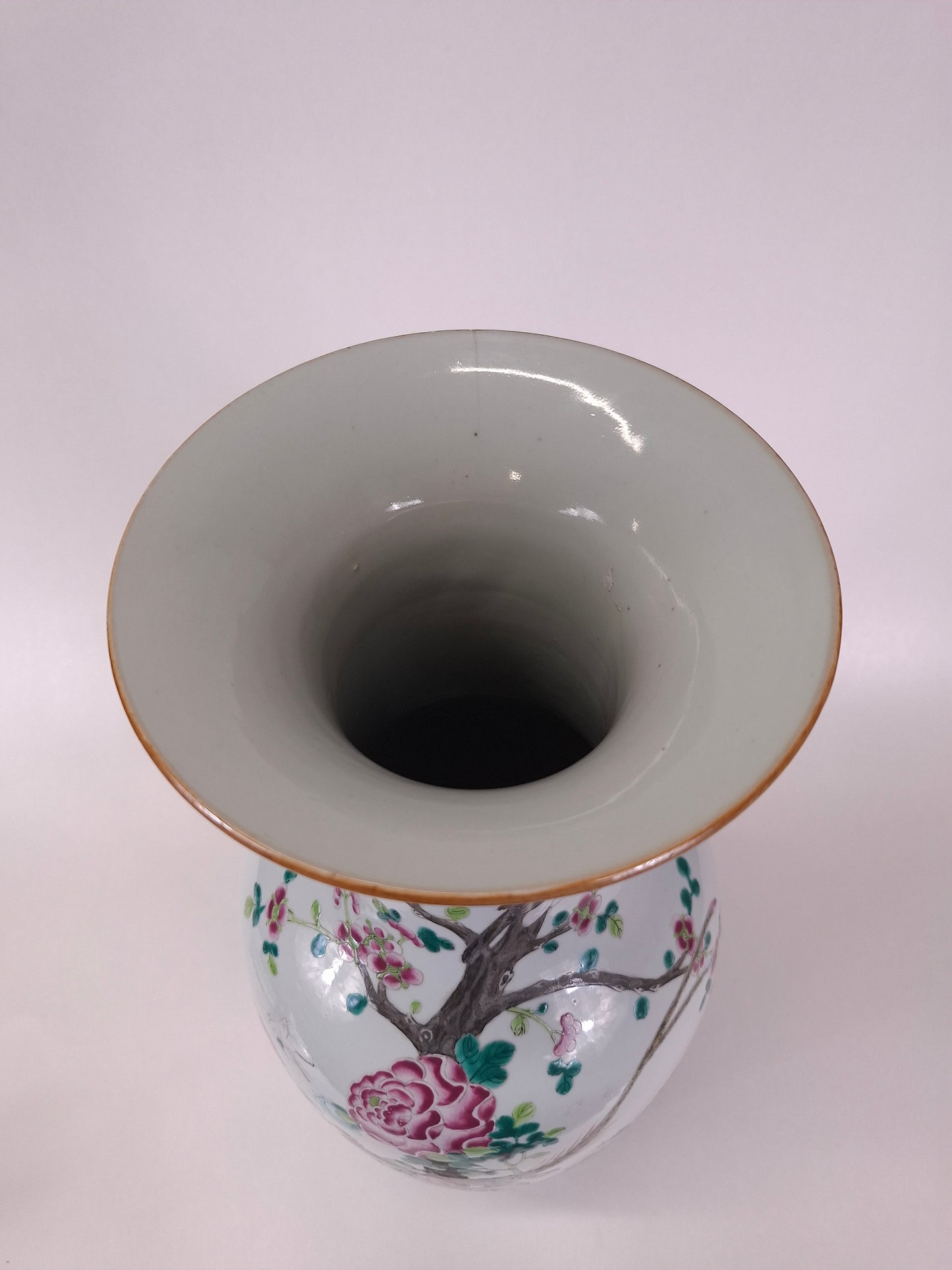 大型中国粉彩花鸟纹花瓶 // 清朝 – 19世纪