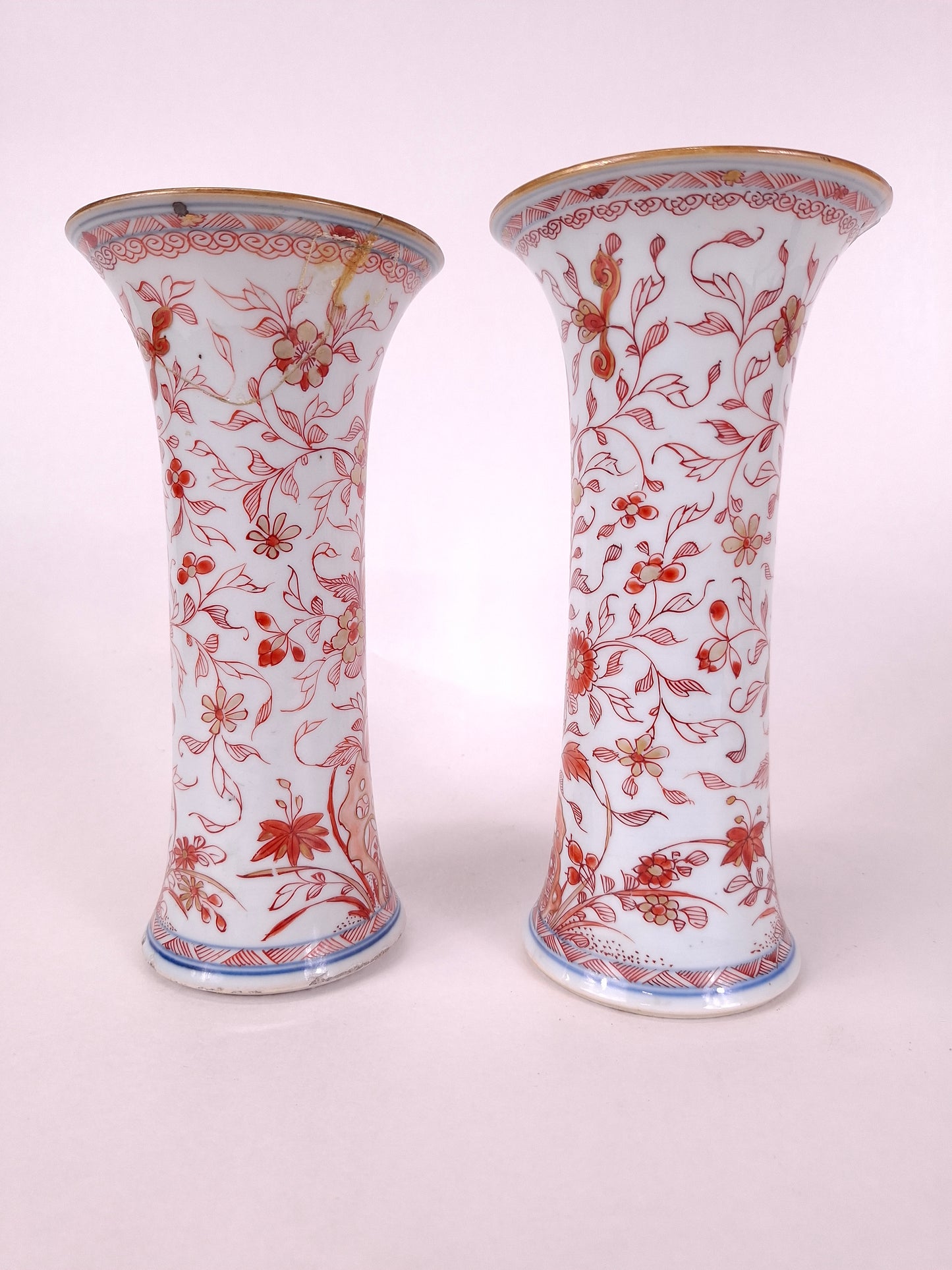 Pair Chinese iron red imari vases // Qing Dynasty - Kangxi period - 18th century