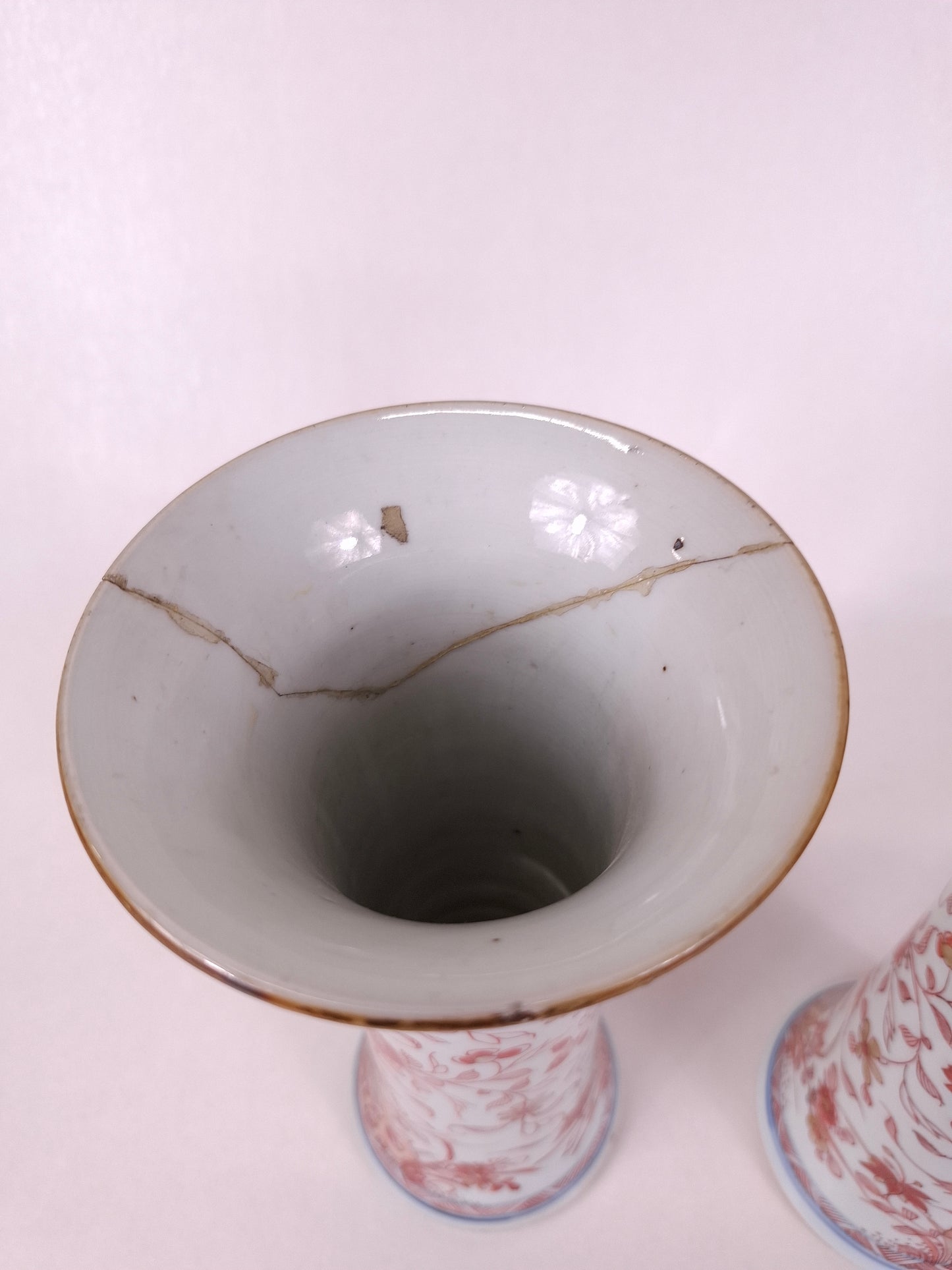 Pair Chinese iron red imari vases // Qing Dynasty - Kangxi period - 18th century