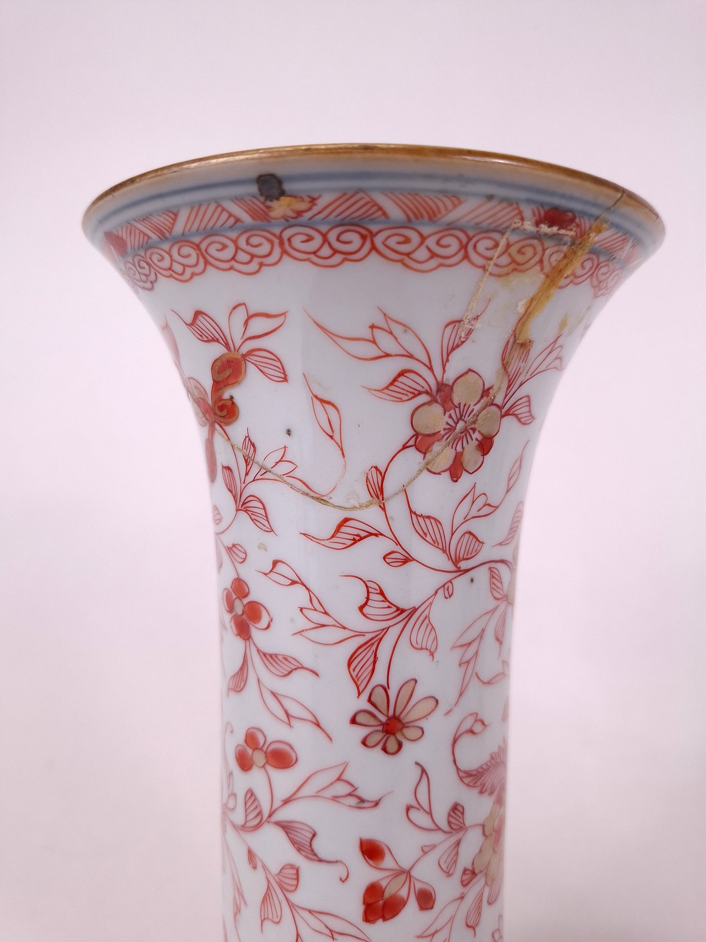 Pair Chinese iron red imari vases // Qing Dynasty - Kangxi period - 18th century