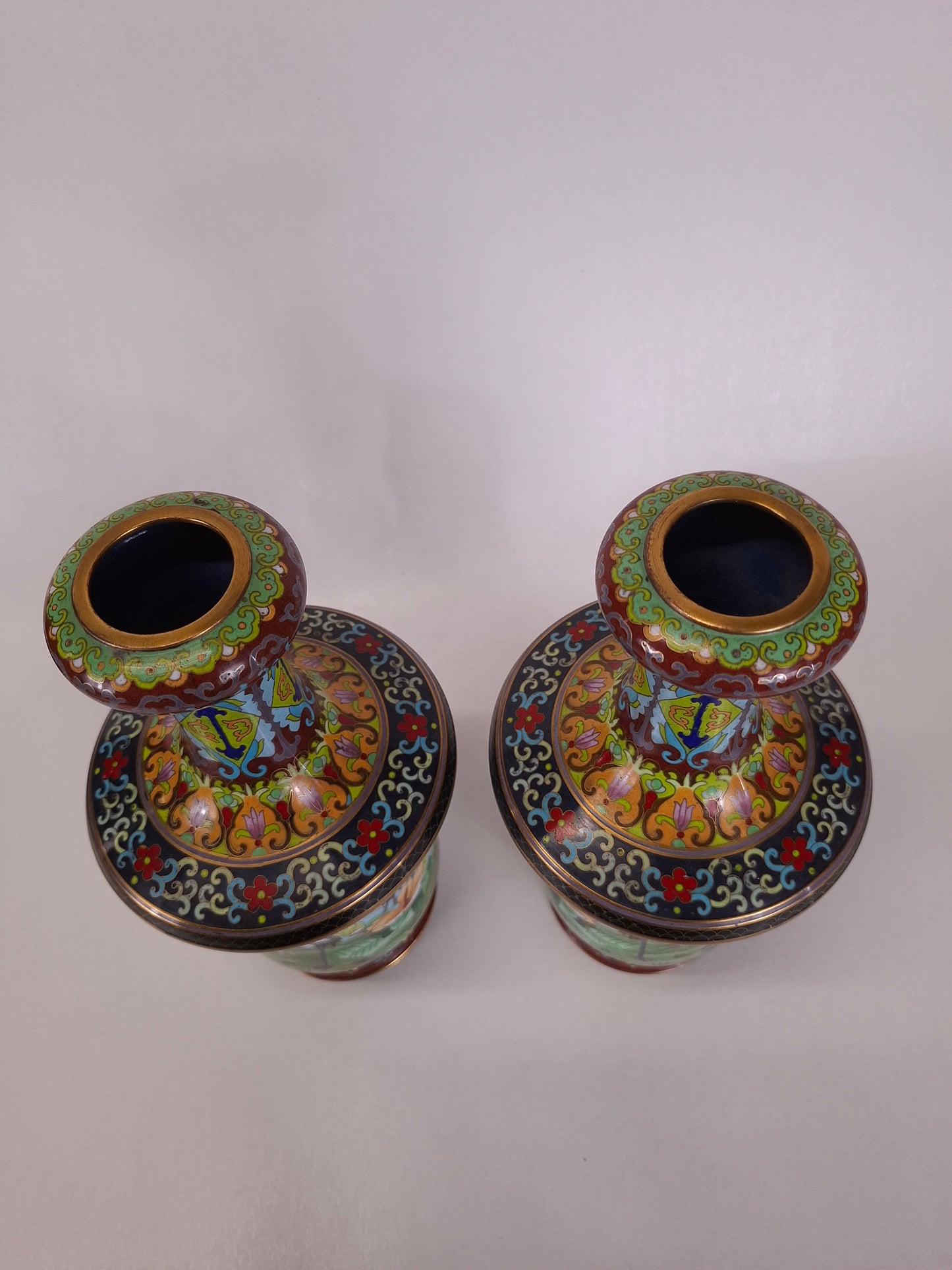 Pair of Chinese cloisonne vases decorated with cranes // 20th century - Asian home decor