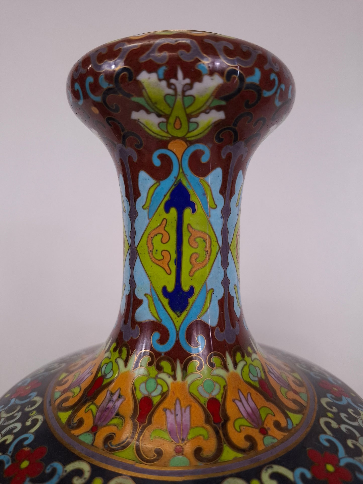 Pair of Chinese cloisonne vases decorated with cranes // 20th century - Asian home decor