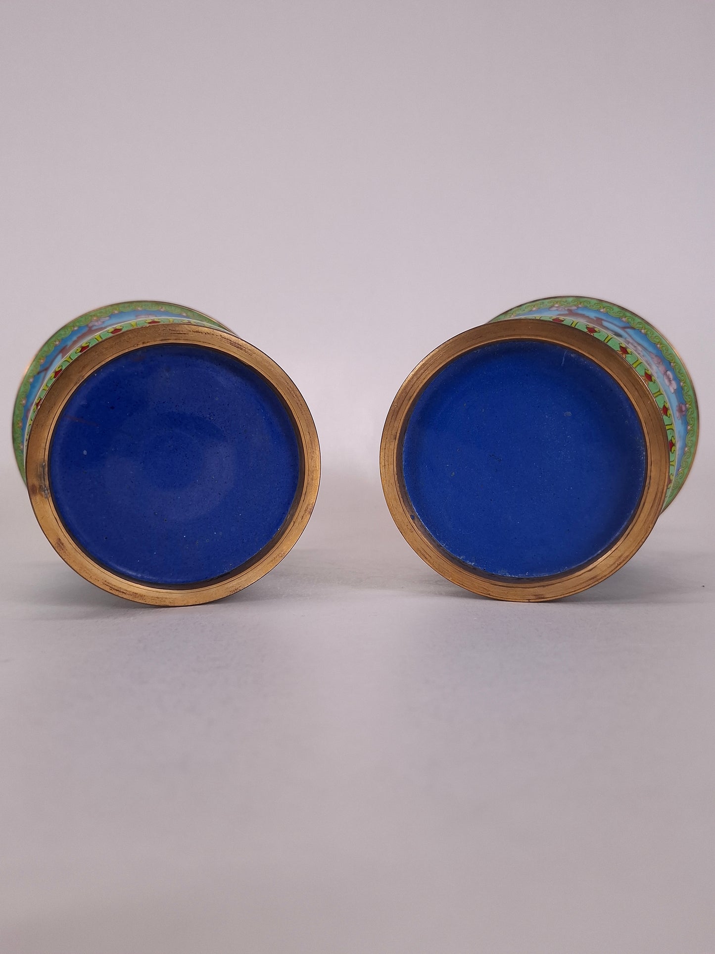 Pair of Chinese cloisonne vases decorated with cranes // 20th century - Asian home decor