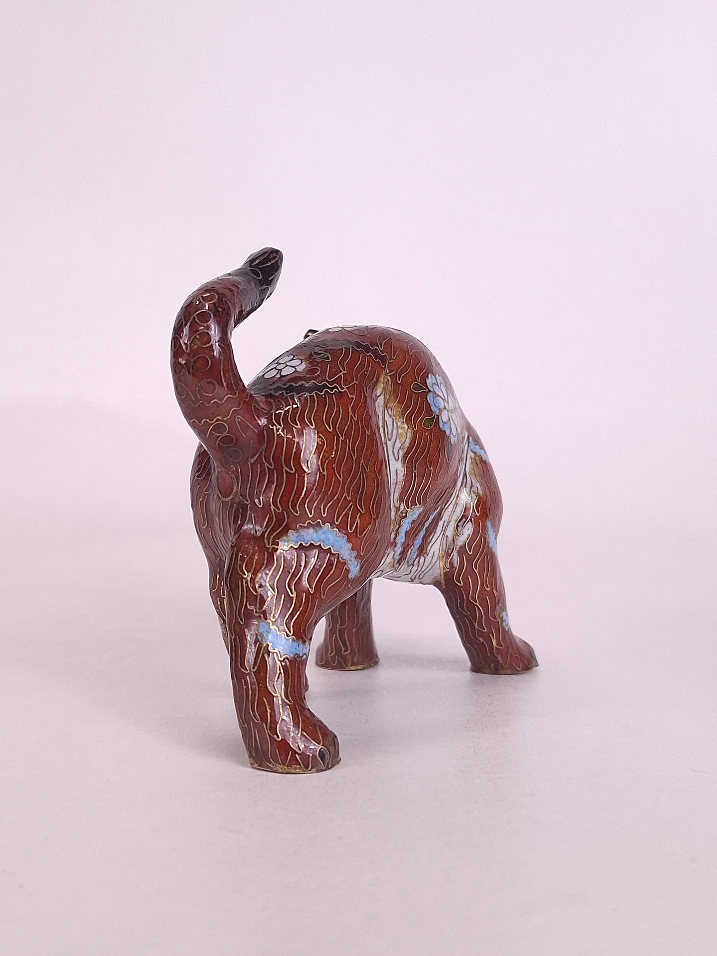 Vintage Chinese cloisonne figurine of a kitten // 20th century