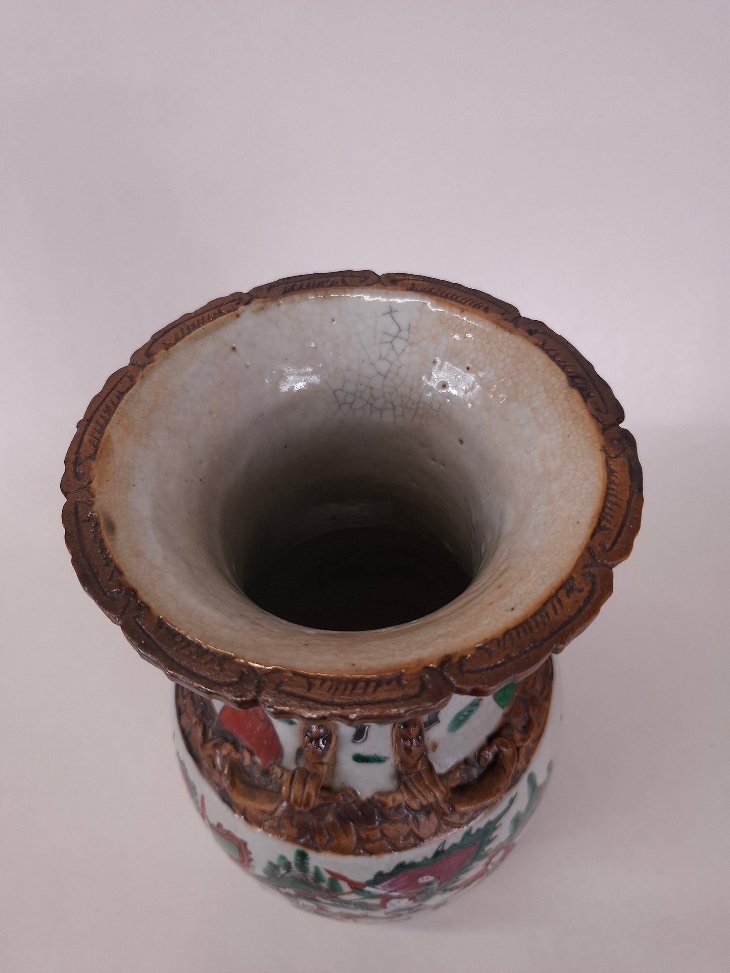 Antique Chinese Nanking vase decorated with a warrior scene // Qing Dynasty - Ca. 1900