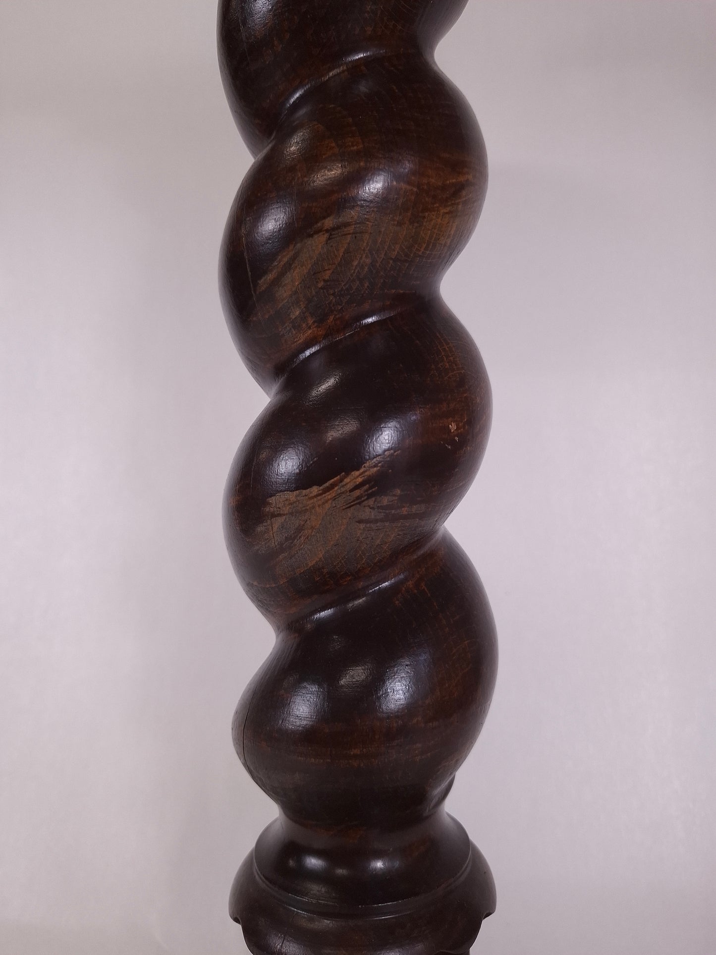 Vintage wooden barley twist plant stand // Belgium - Mid 20th century