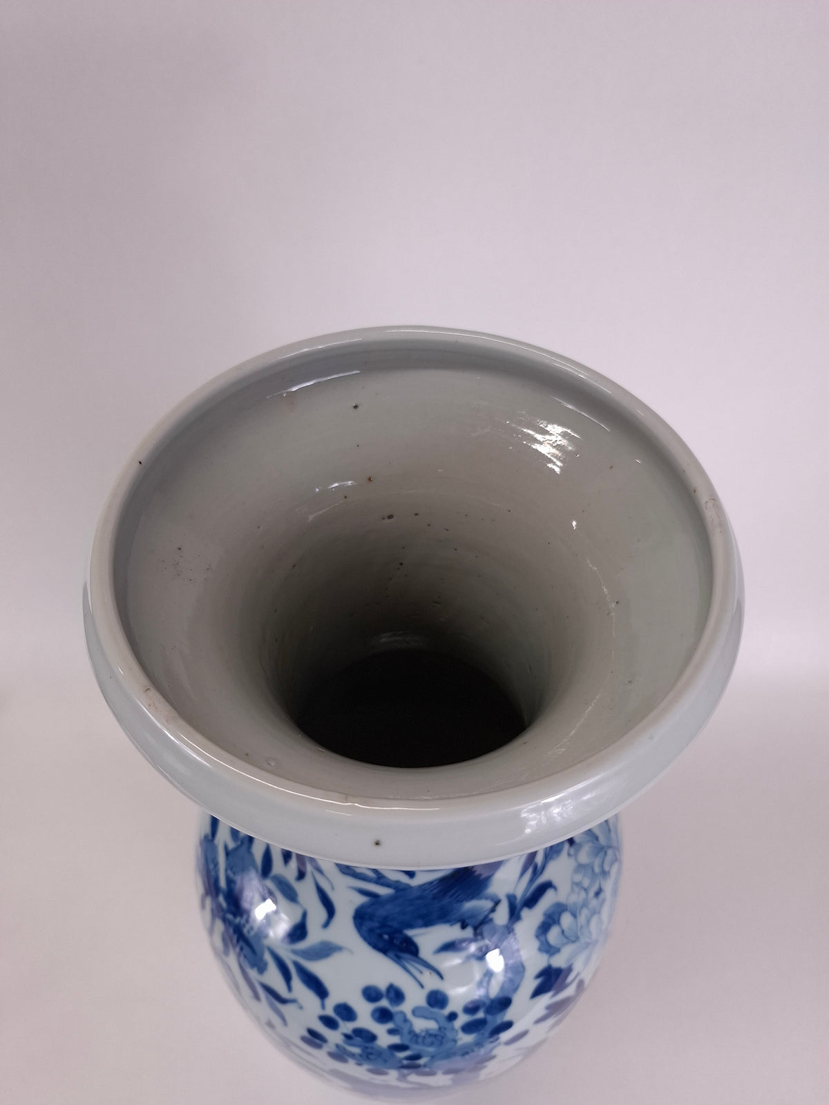Vaso chinês antigo grande decorado com pássaros e flores // Dinastia Qing - século XIX