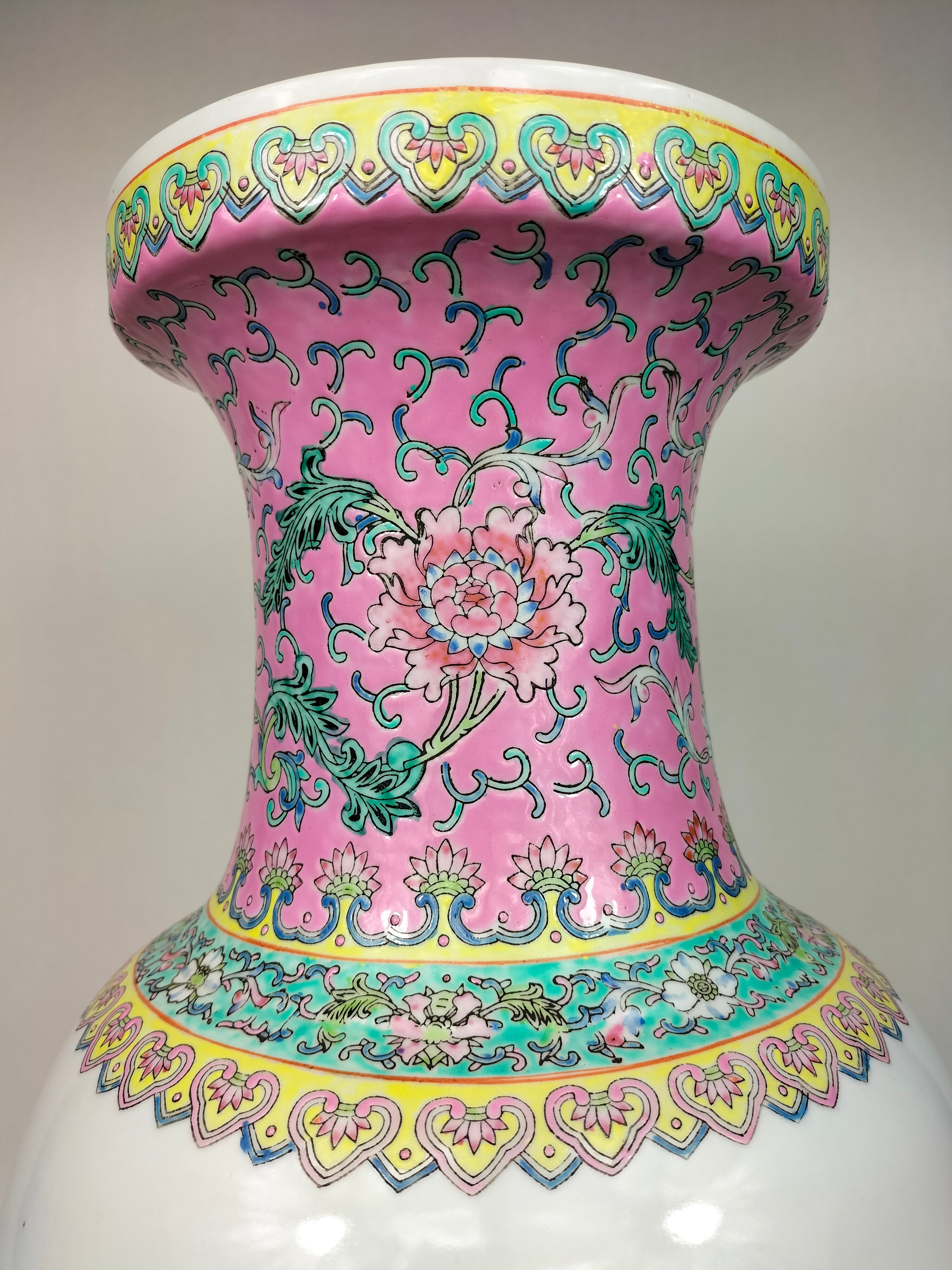 中国美術　粉彩　人物　花鳥　大型　花瓶　七仙人