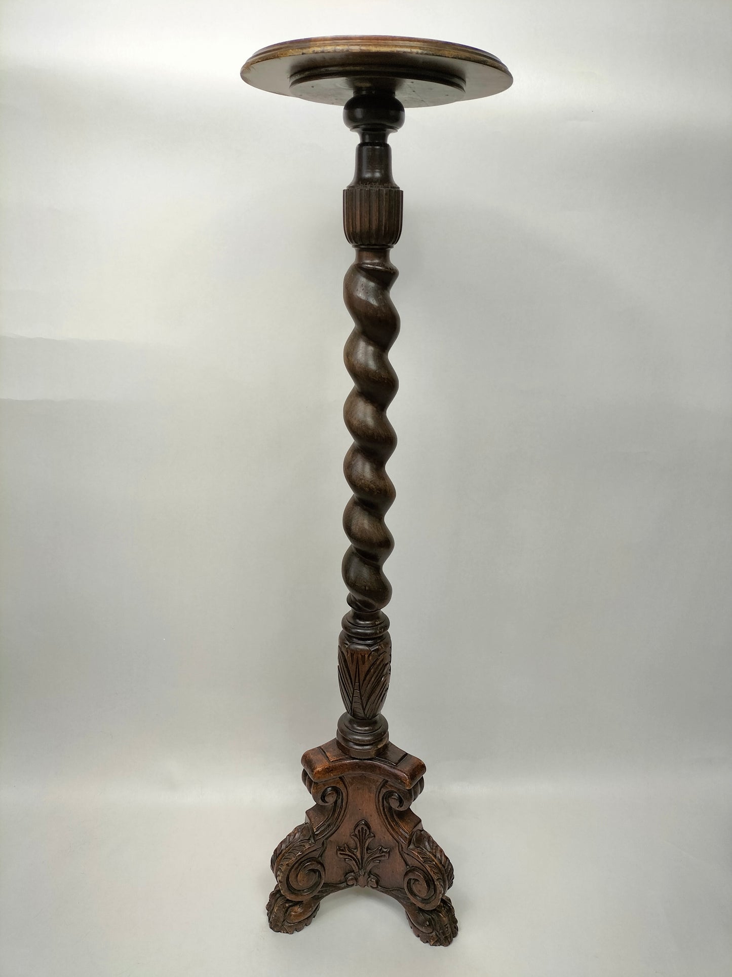 Giá đỡ cây lúa mạch xoắn bằng gỗ sồi cổ của Pháp // Cột - thế kỷ 19