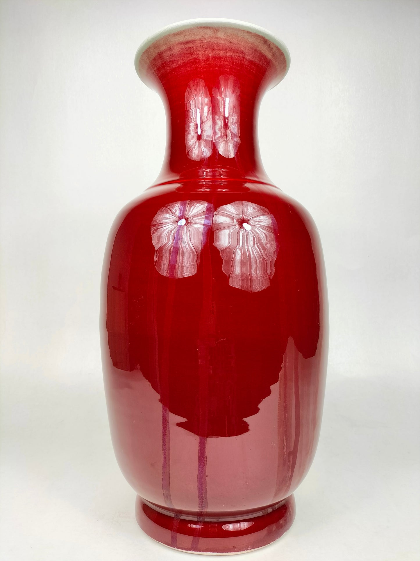 Large Chinese oxblood vase // 20th century