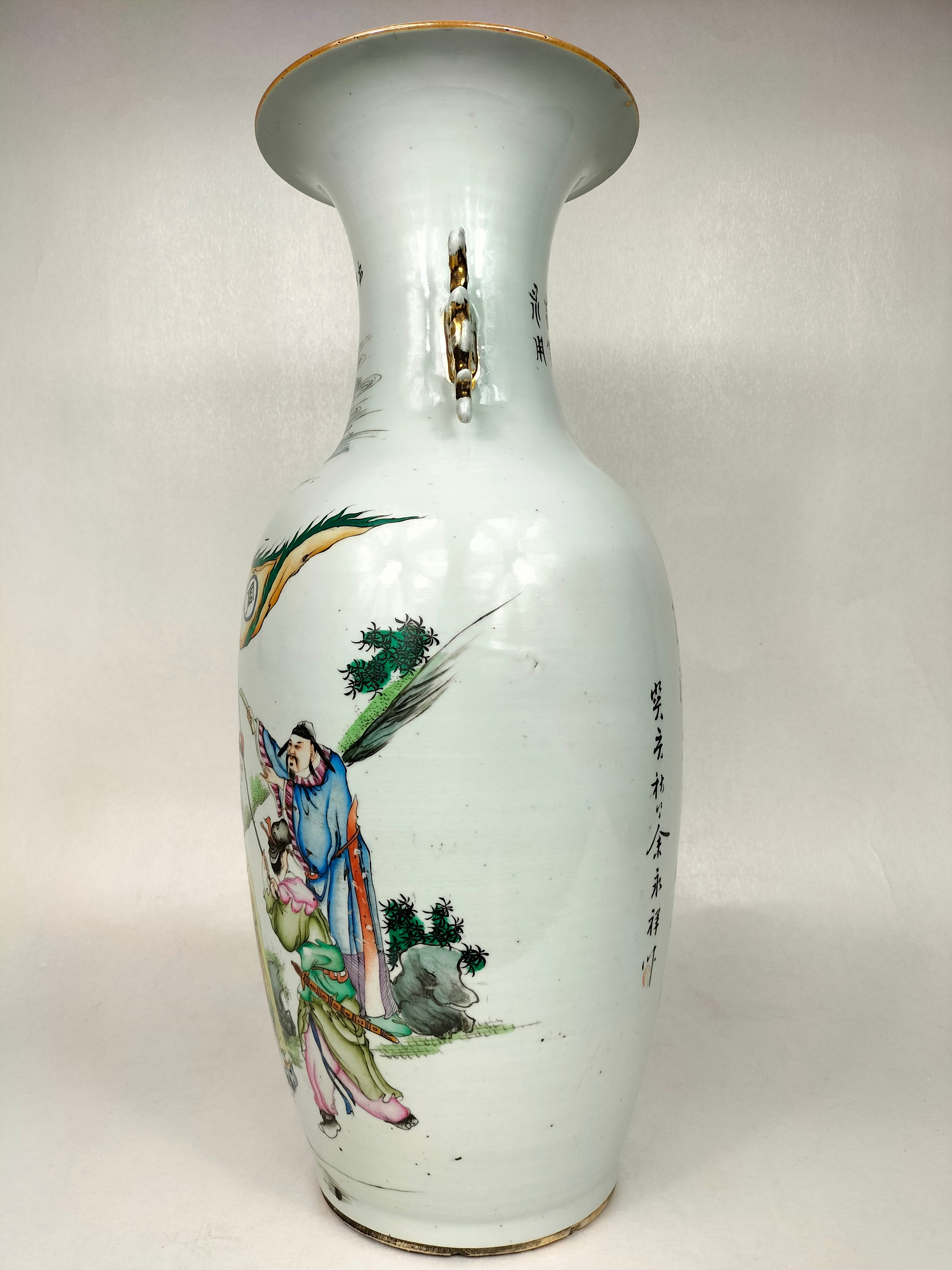 大型古董中国花瓶，带有皇家场景//民国时期（1912-1949） – Diddenantiques