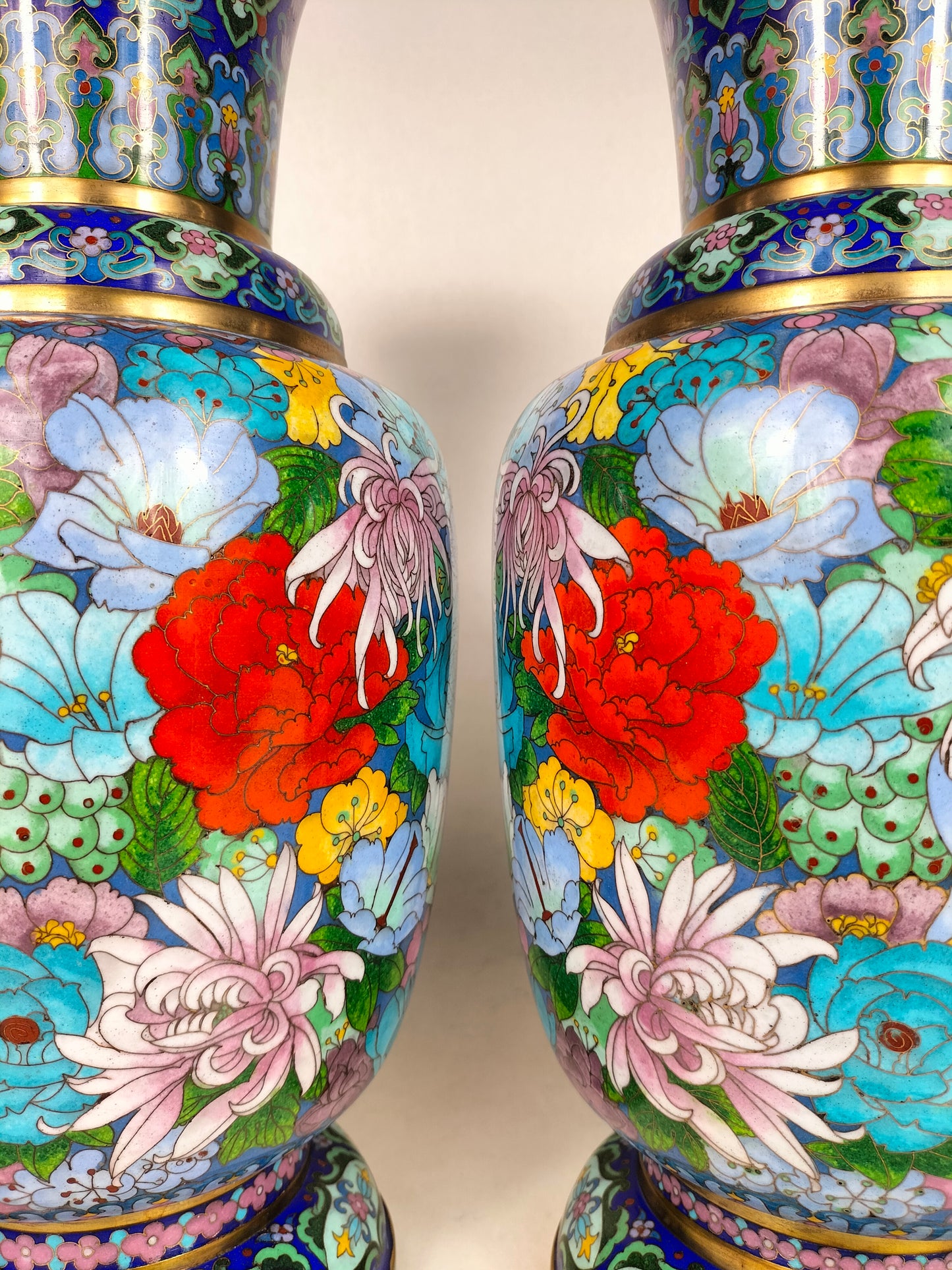 Pair of large Chinese cloisonne millefleur vases // 20th century