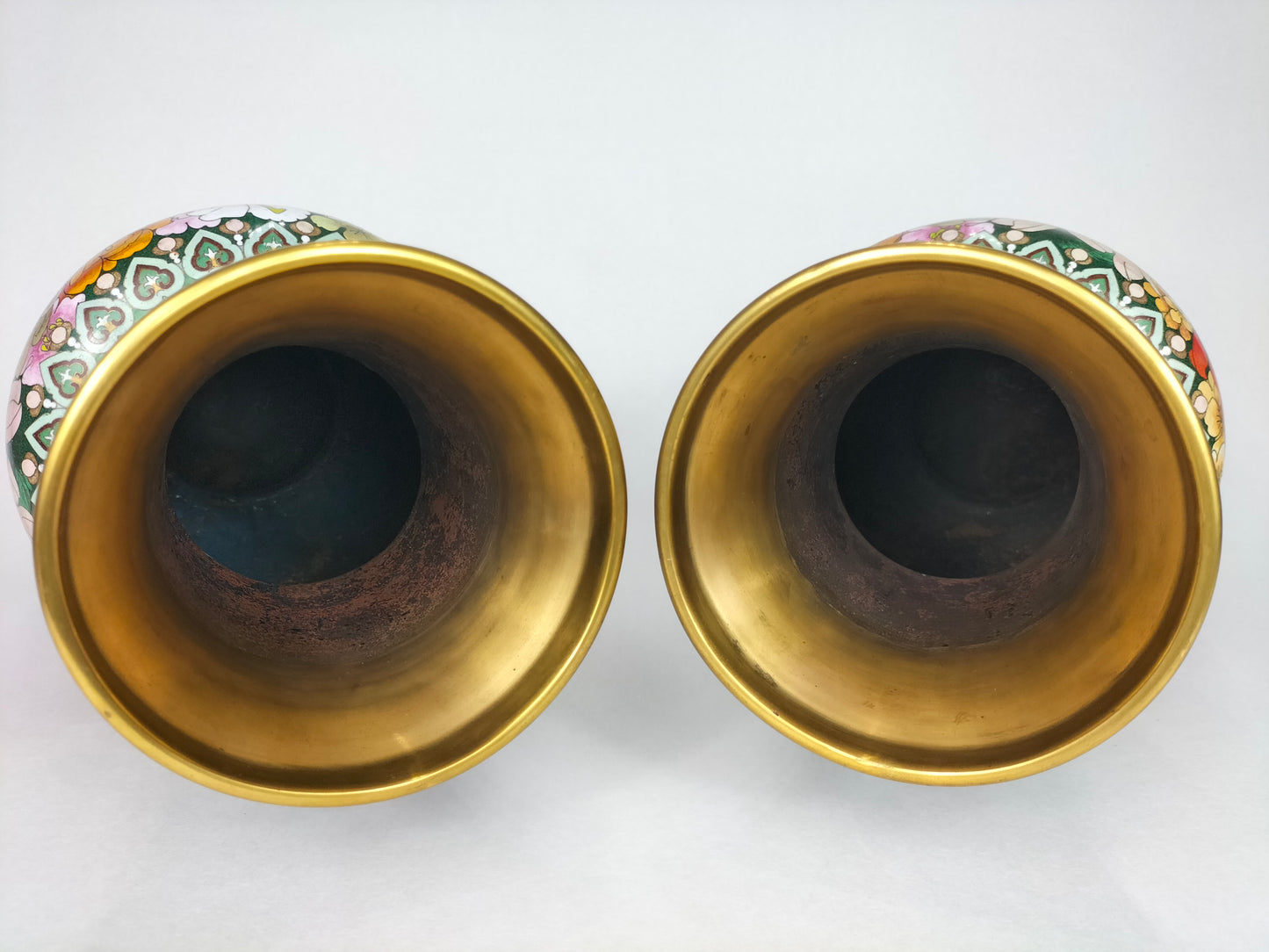 Large pair of Chinese cloisonne millefleur vases // 20th century