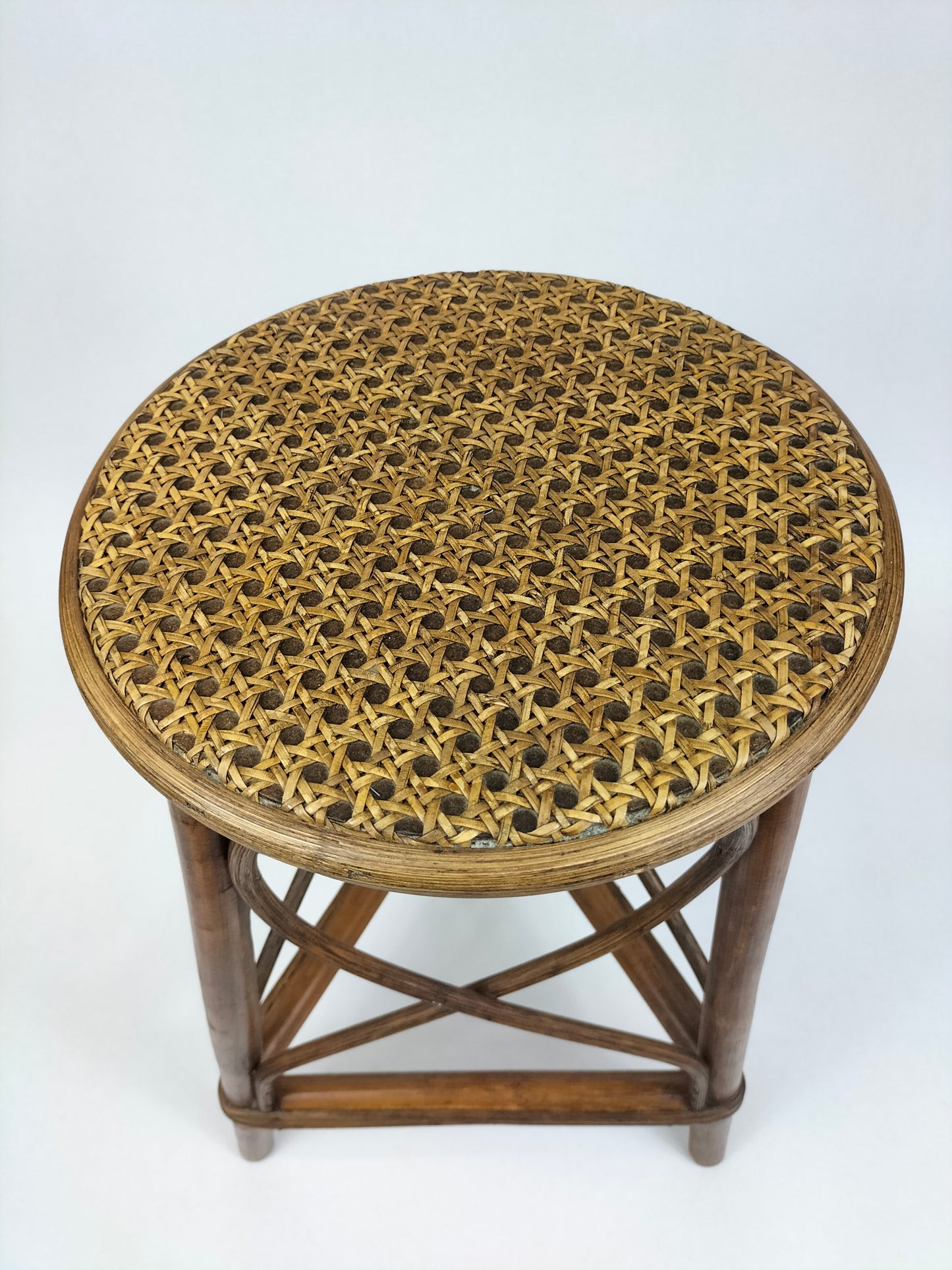 Vintage rattan plant table with woven top // Belgium - Mid 20th century