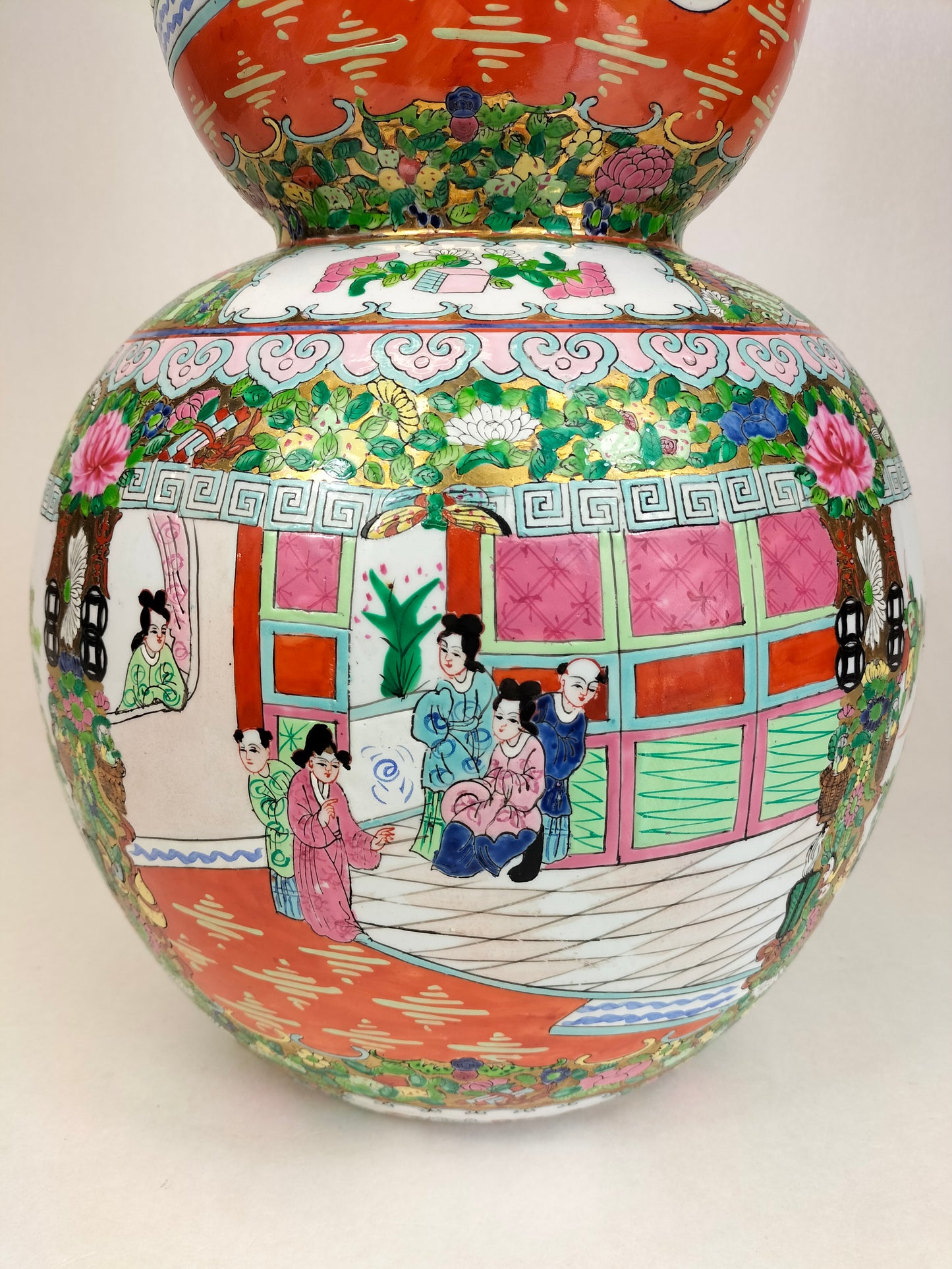 Vaso de cabaça dupla com medalhão de rosa de cantão chinês XL grande // Meados do século XX
