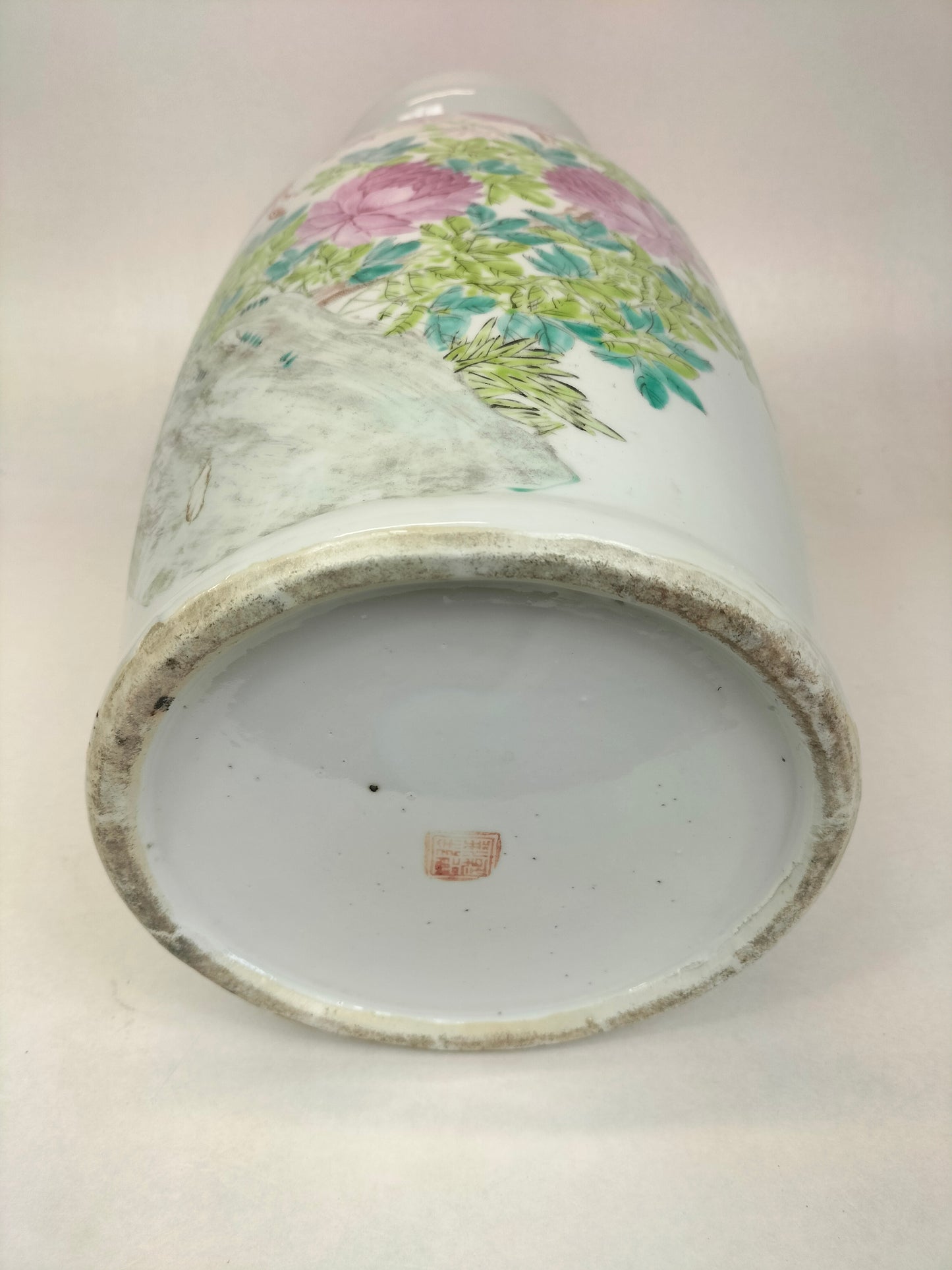 Grande vaso chinês antigo qianjiang cai decorado com pássaros e flores // Período da República (1912-1949)