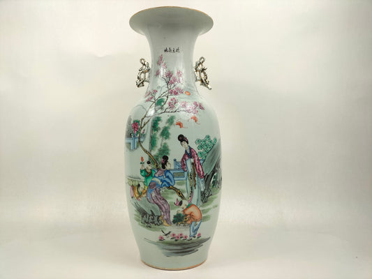 Large antique Chinese polychrome qianjiang vase decorated with a garden scene 