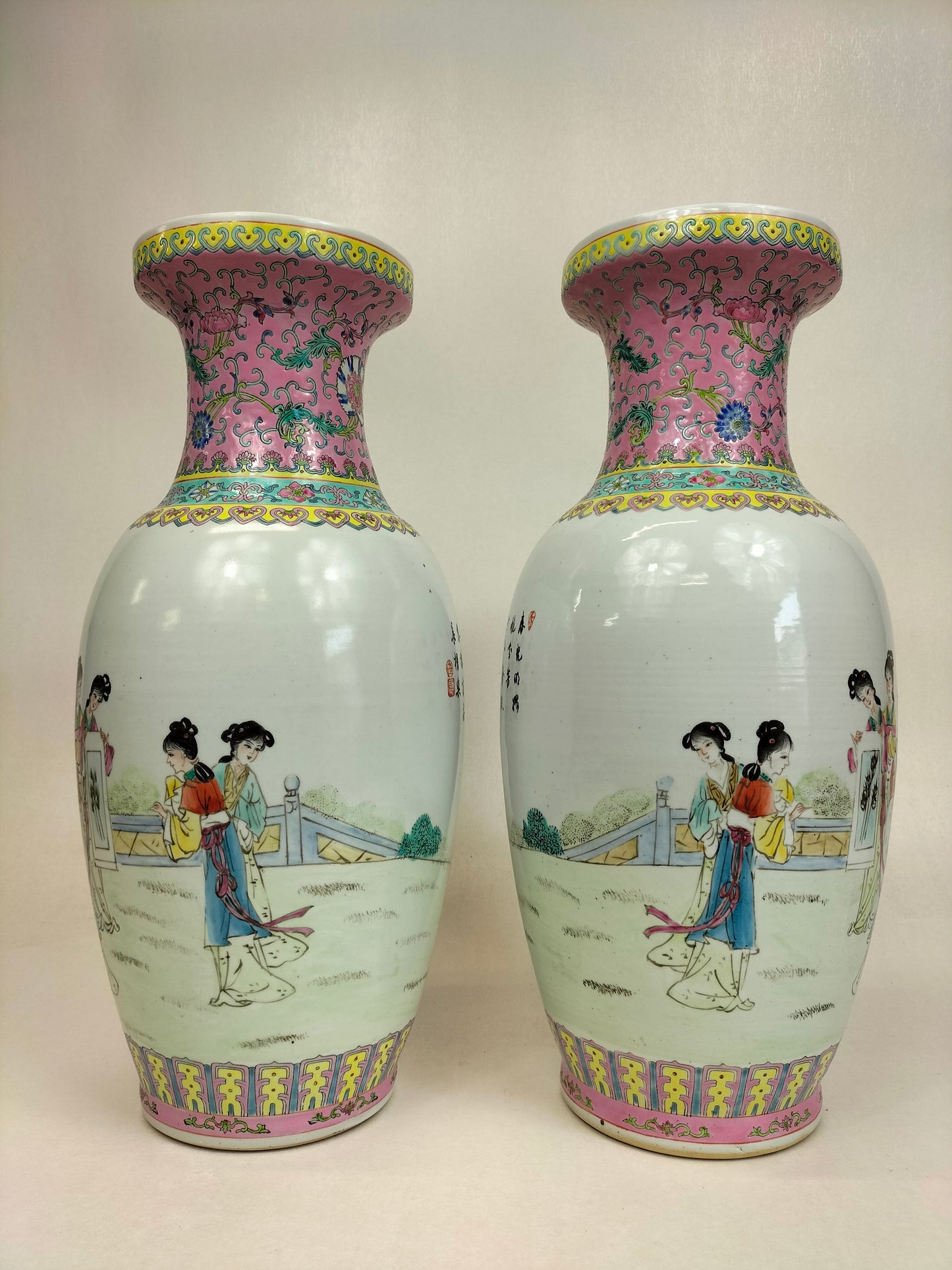 Pair of Chinese fencai vases decorated with Imperial garden scenes // 20th century