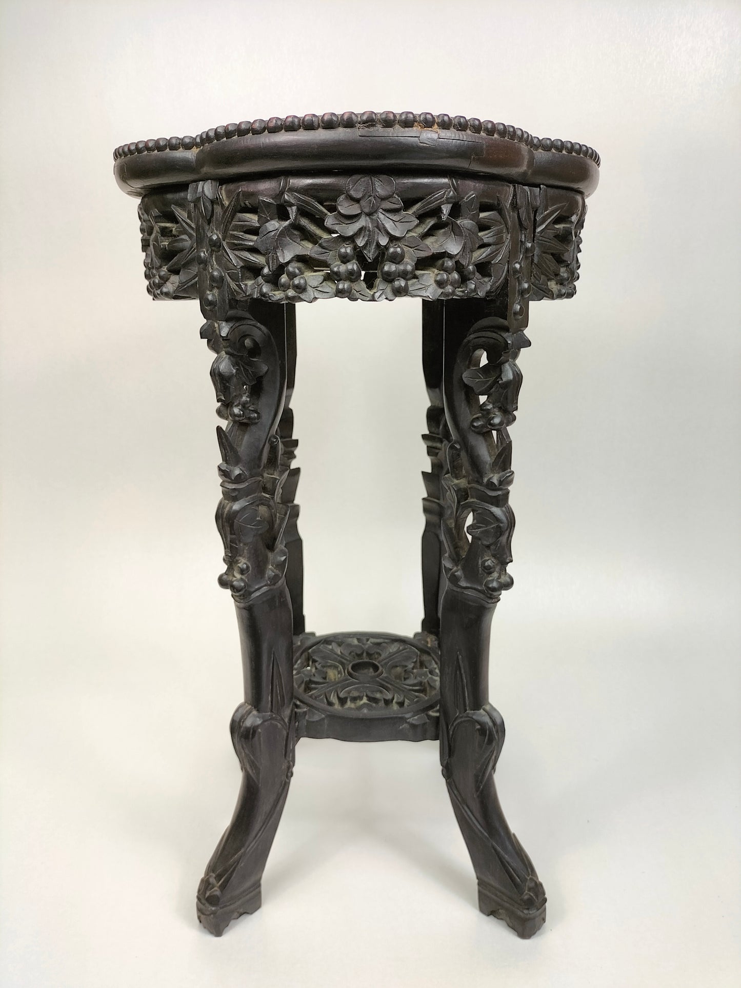 Antique Chinese side table inlaid with a marble top // Qing Dynasty - 19th century