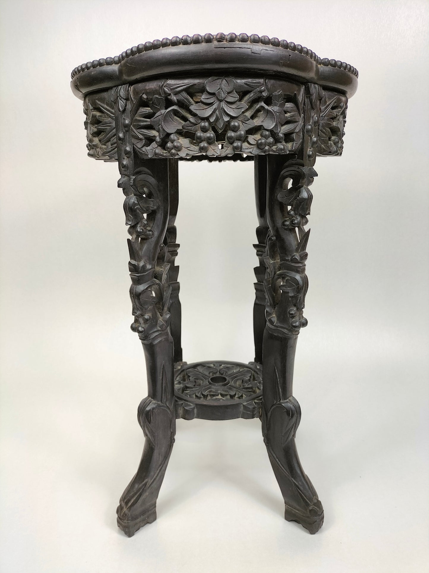 Antique Chinese side table inlaid with a marble top // Qing Dynasty - 19th century