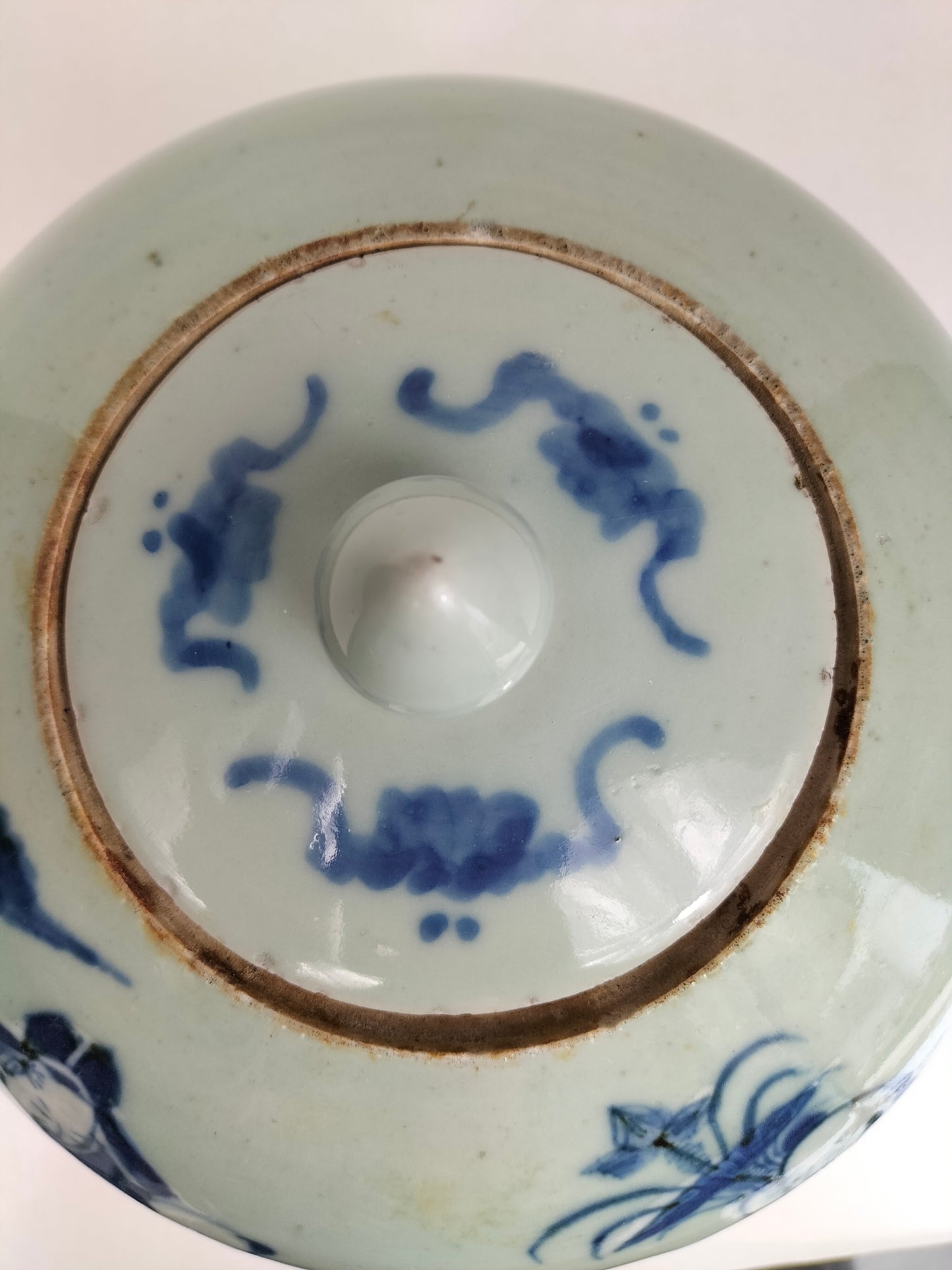 Pot à gingembre ancien chinois en céladon à décor d'un sauge et d'enfants // Dynastie Qing - 19e siècle