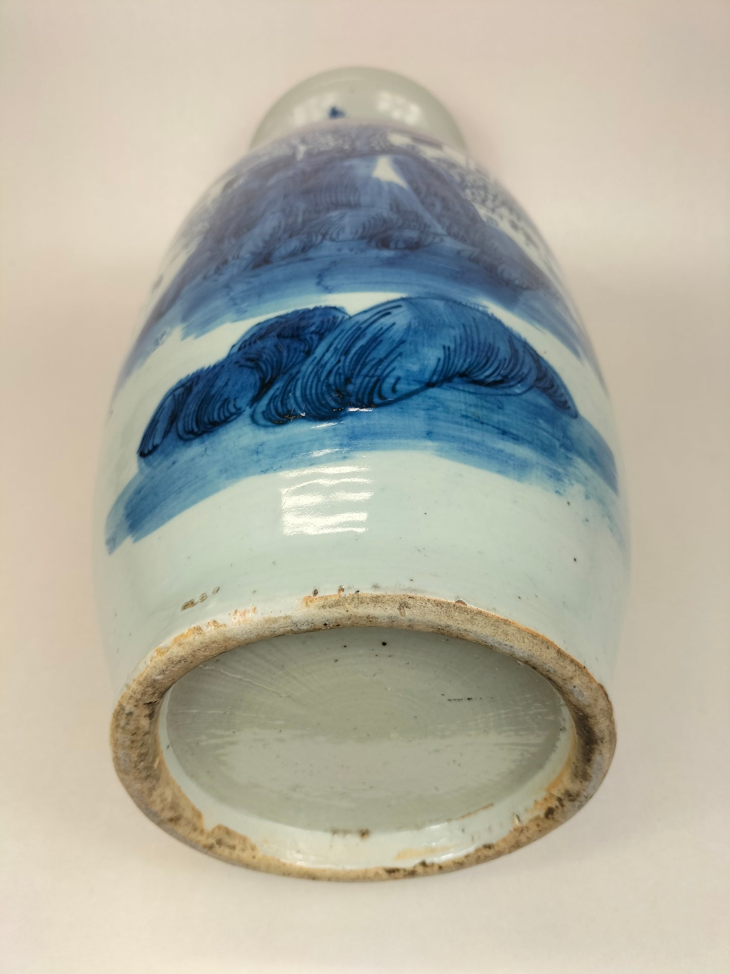 Grande vaso chinês antigo decorado com paisagem // Azul e branco - Dinastia Qing - século XIX