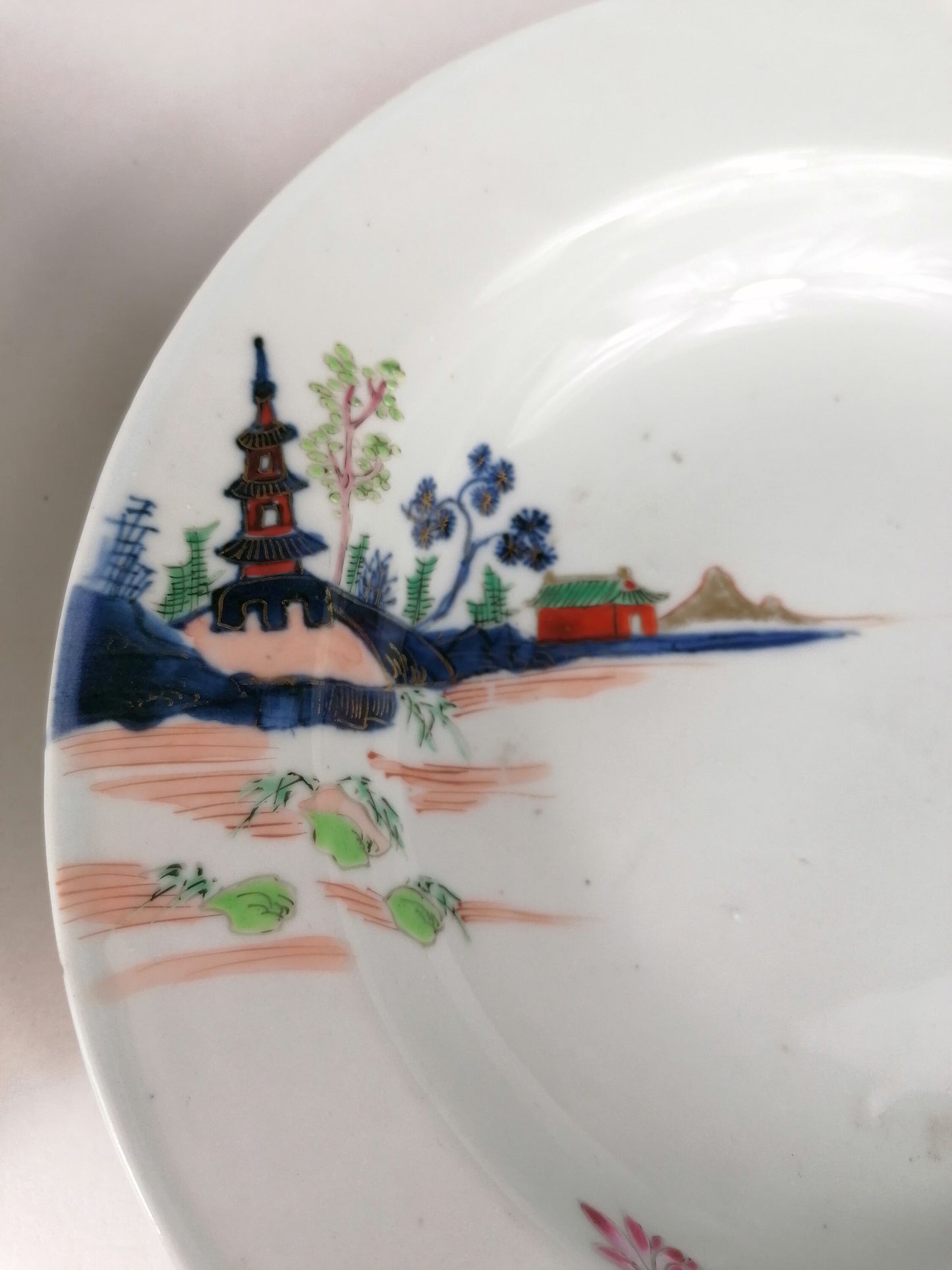 Antigo conjunto de pratos chineses imari finamente pintados // século XVIII