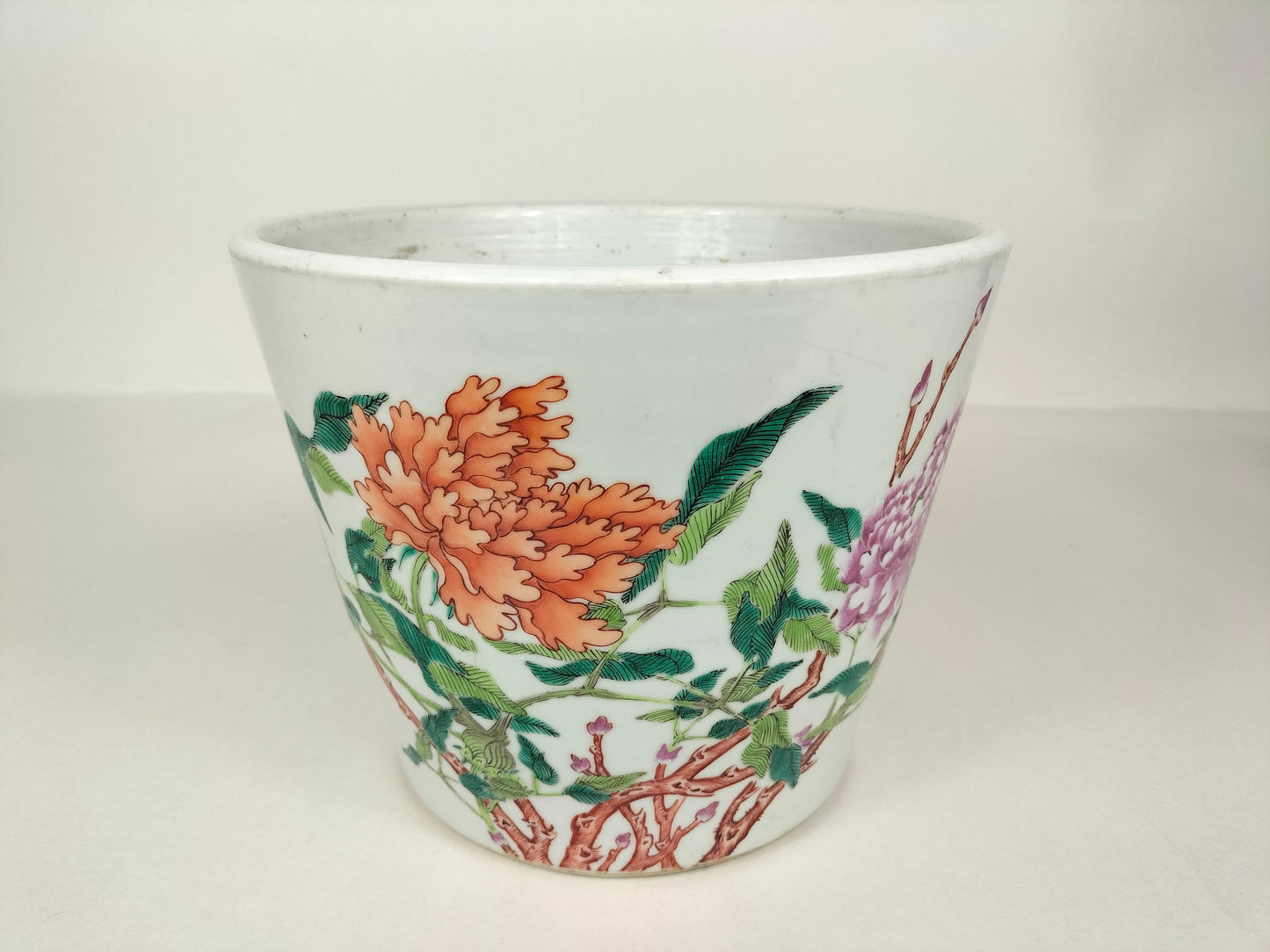 antique chinese plant pots Antique Chinese Famille Rose Planter with Flowers